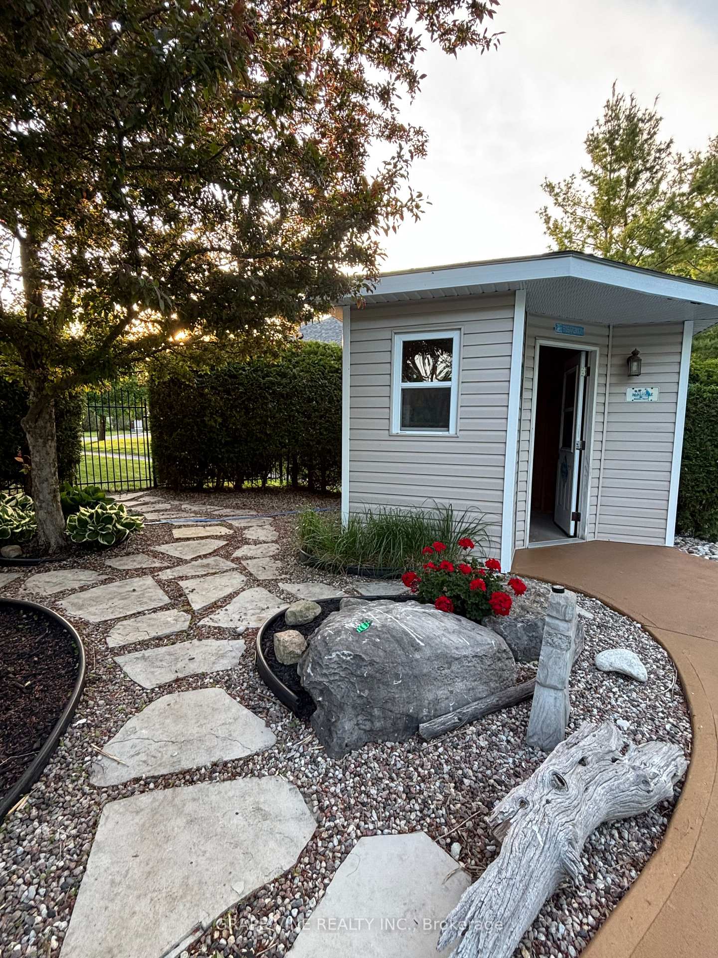 Photo 44 of 48 Cinnabar Way, Ottawa, Stittsville (Central) — HOMEH