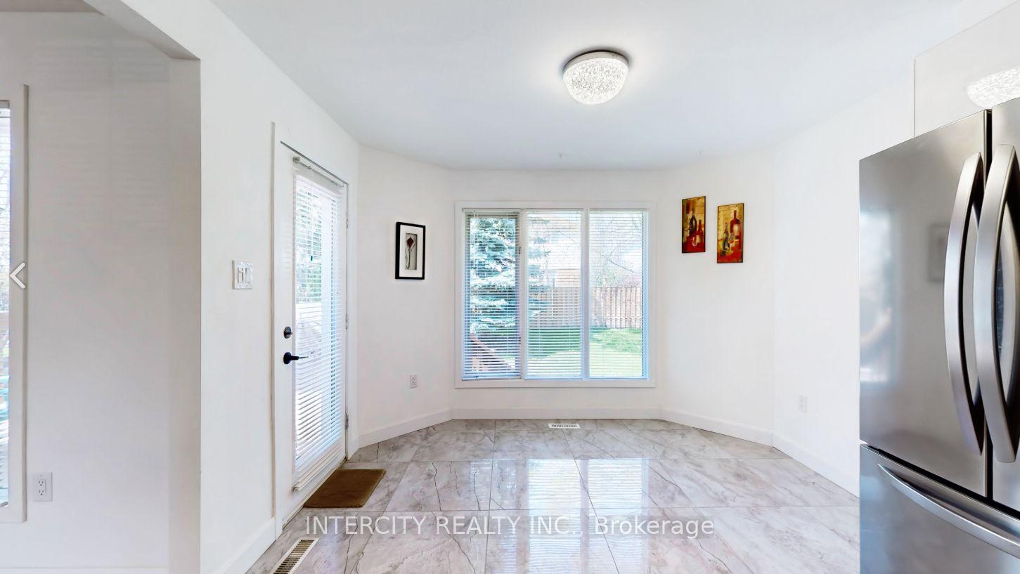 Photo 7 of 406 Big Bay Point Road, Barrie, Painswick North — HOMEH