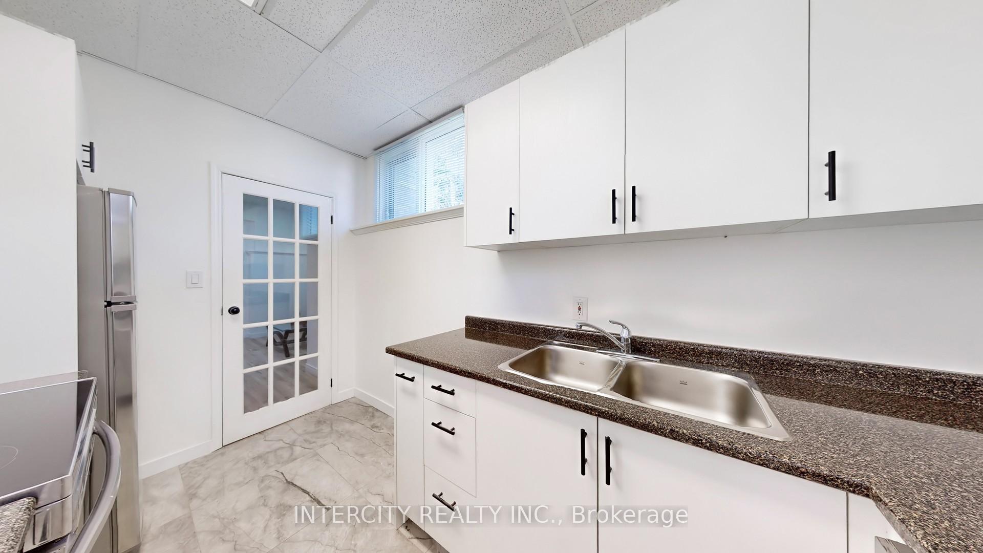 Photo 23 of 406 Big Bay Point Road, Barrie, Painswick North — HOMEH