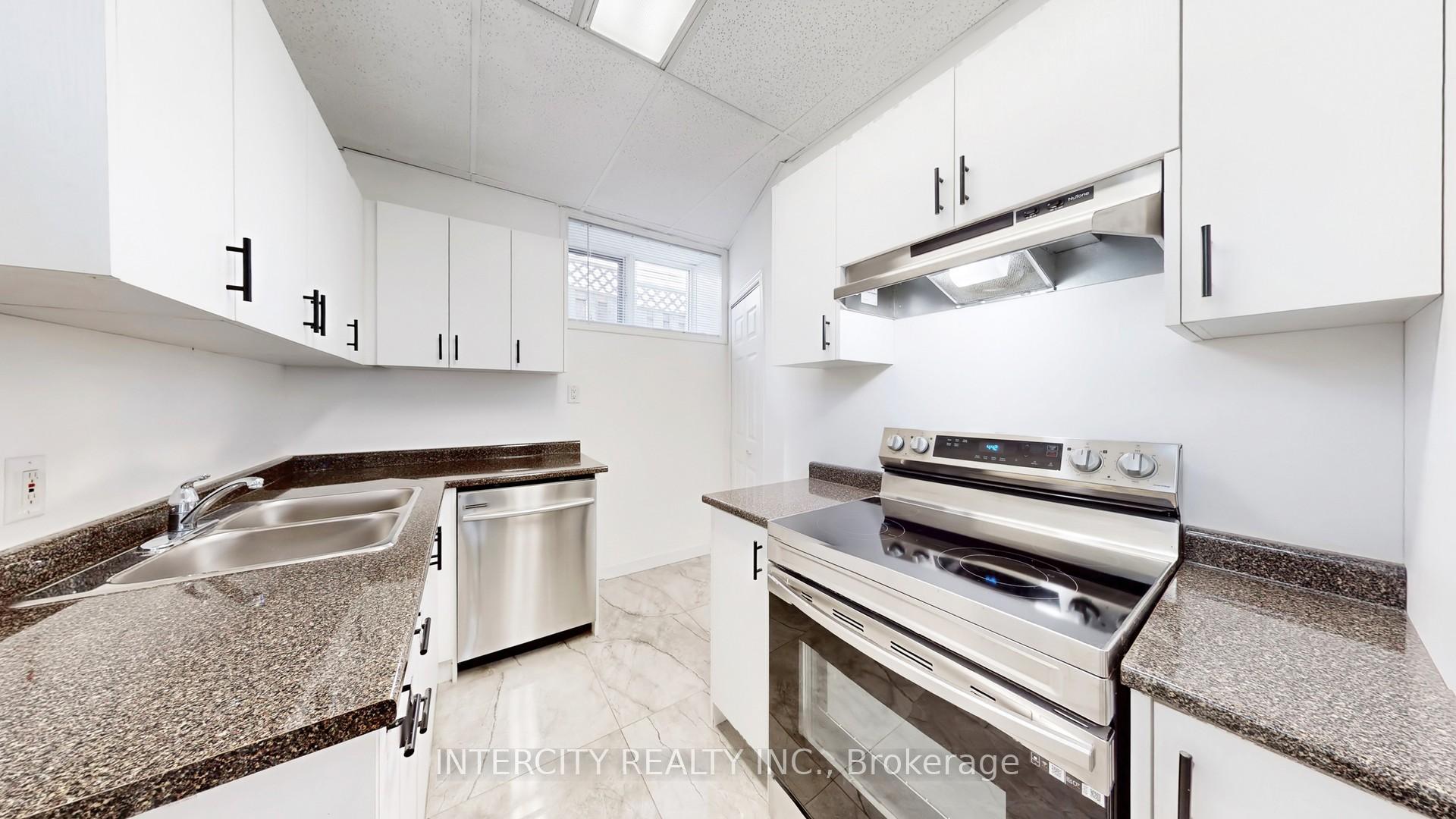 Photo 33 of 406 Big Bay Point Road, Barrie, Painswick North — HOMEH