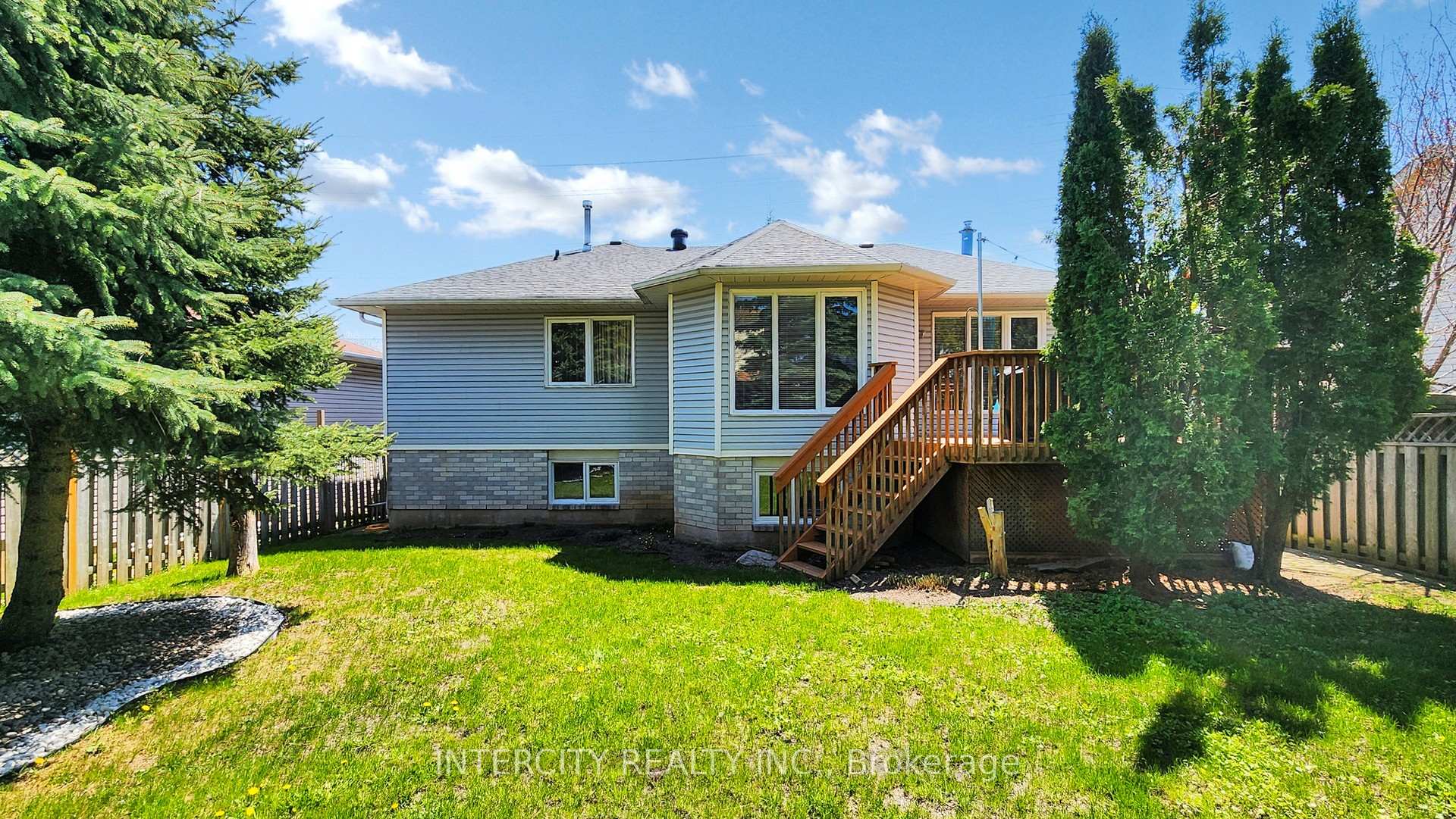 Photo 36 of 406 Big Bay Point Road, Barrie, Painswick North — HOMEH