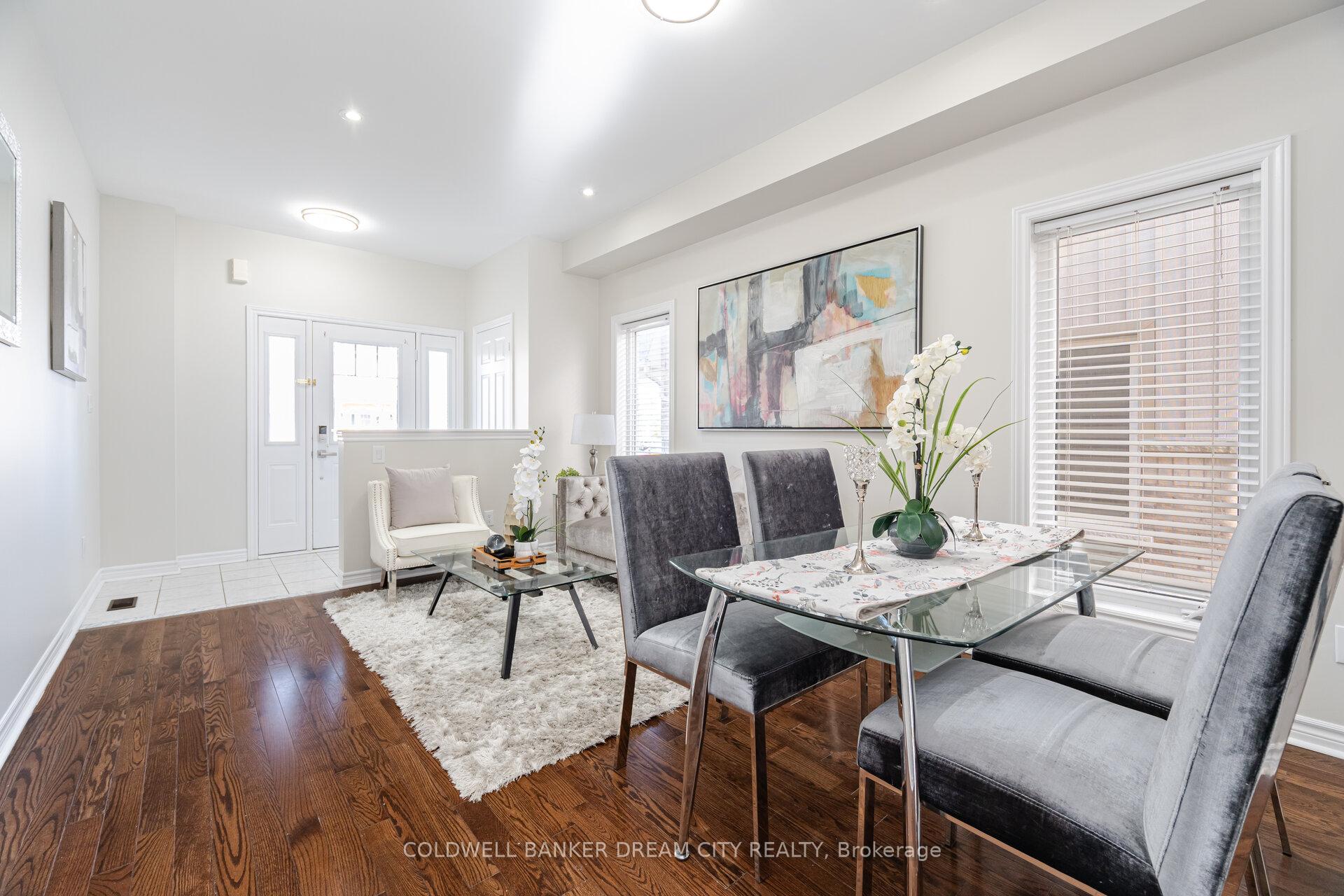 Photo 4 of 31 Rushlands Crescent, Whitby, Taunton North — HOMEH