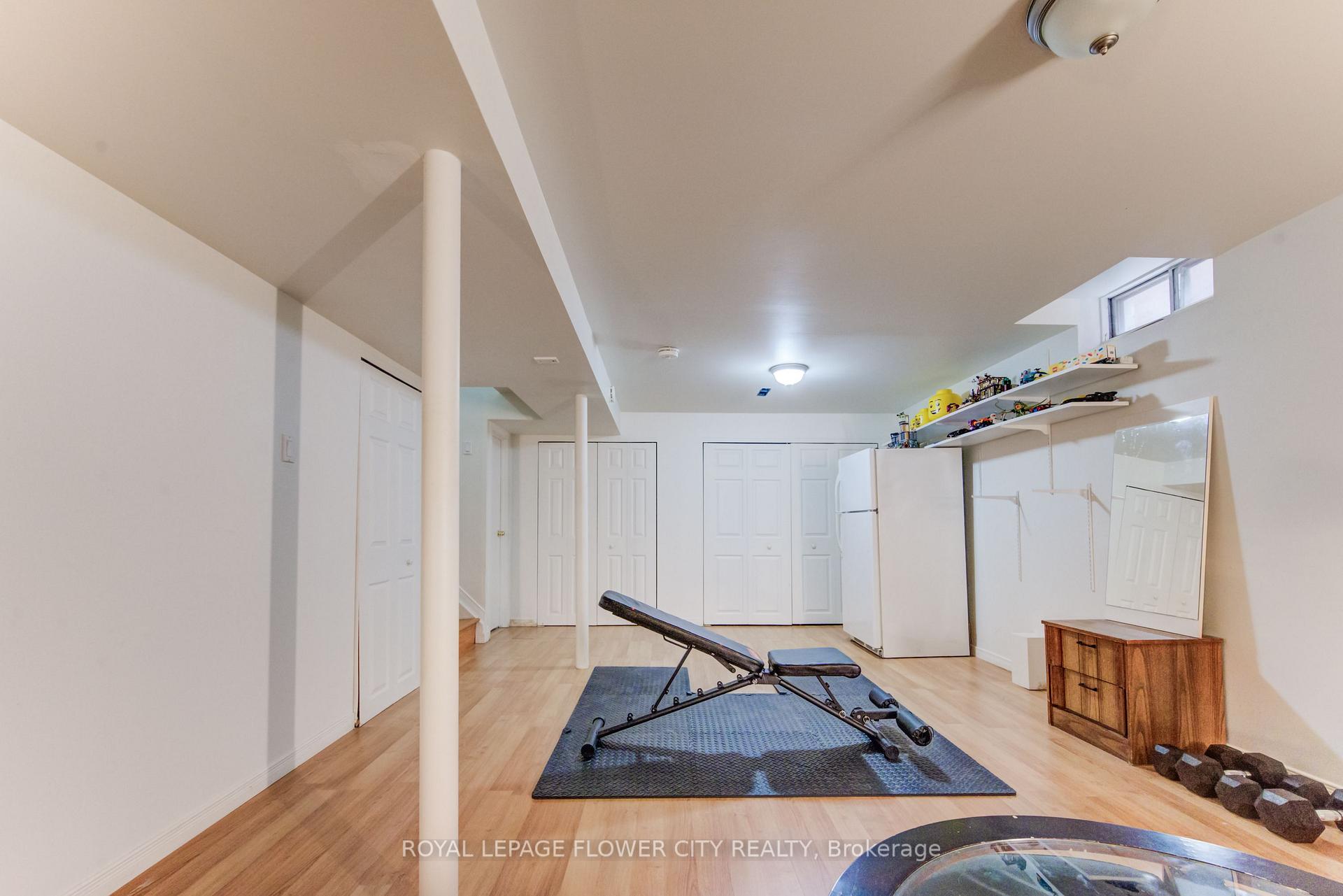 Photo 28 of 23 Driftwood Crescent, Brampton, Heart Lake East — HOMEH
