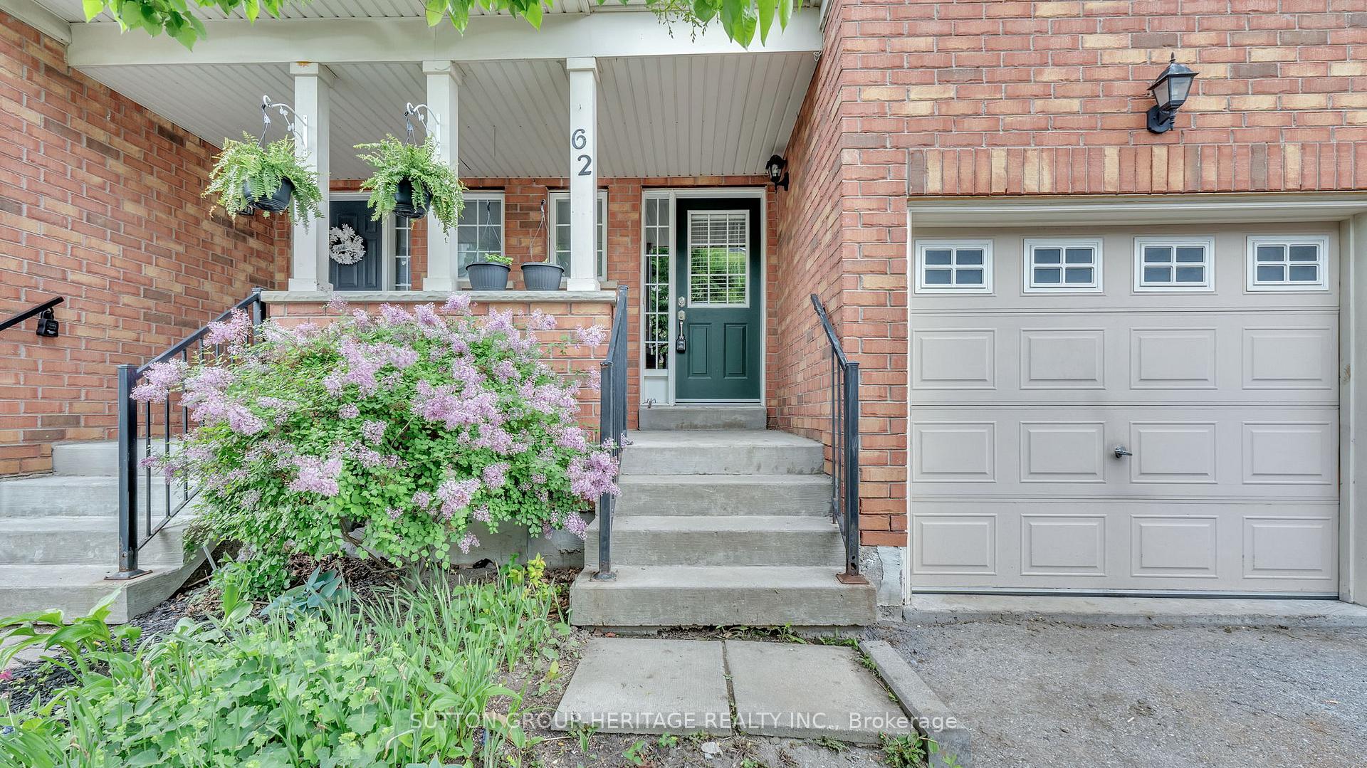 Photo 3 of 62 Sprucedale Way, Whitby, Pringle Creek — HOMEH