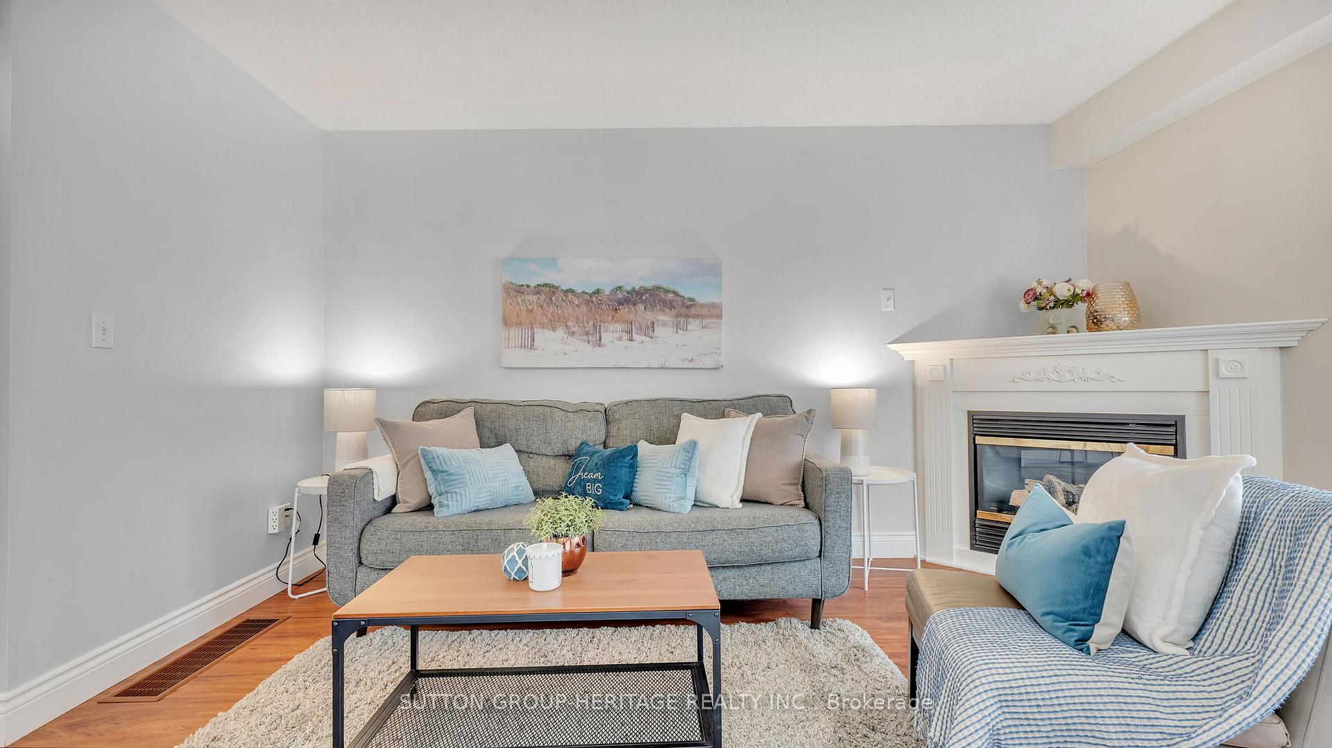 Photo 2 of 62 Sprucedale Way, Whitby, Pringle Creek — HOMEH