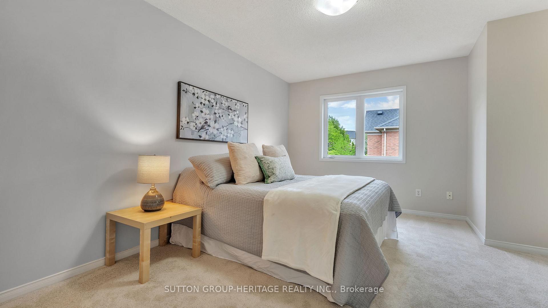 Photo 15 of 62 Sprucedale Way, Whitby, Pringle Creek — HOMEH