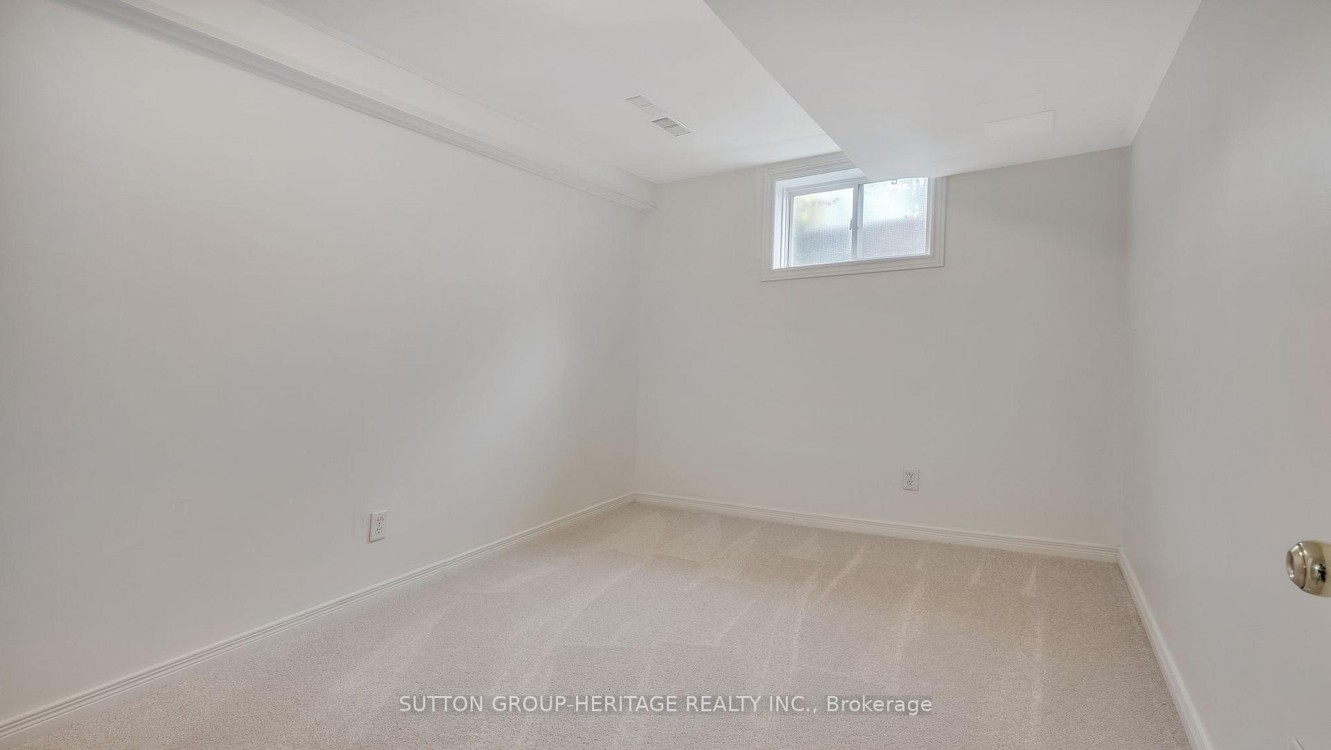 Photo 33 of 62 Sprucedale Way, Whitby, Pringle Creek — HOMEH