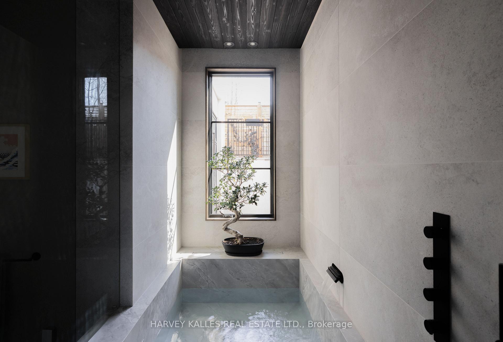 Photo 35 of 419 Glengrove Avenue, Toronto, Bedford Park-Nortown — HOMEH