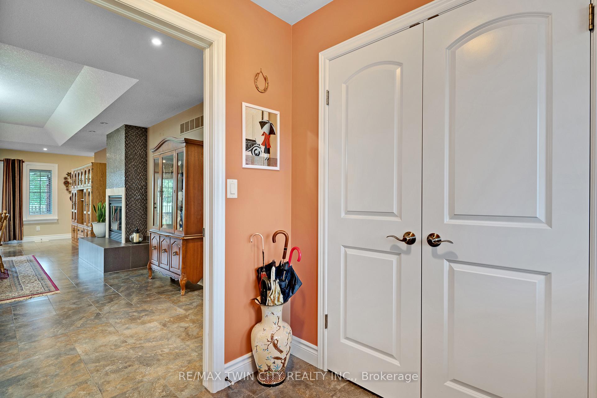 Photo 41 of 1788 Lobsinger Line, Woolwich — HOMEH