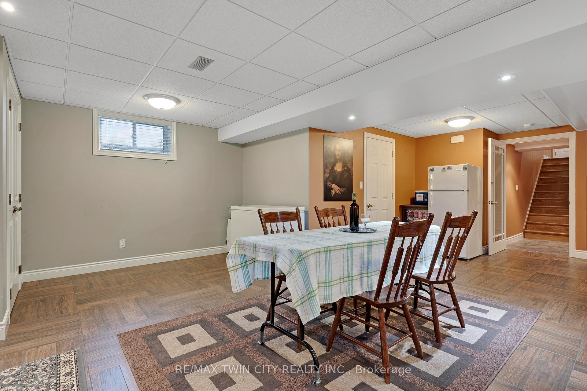 Photo 25 of 1788 Lobsinger Line, Woolwich — HOMEH