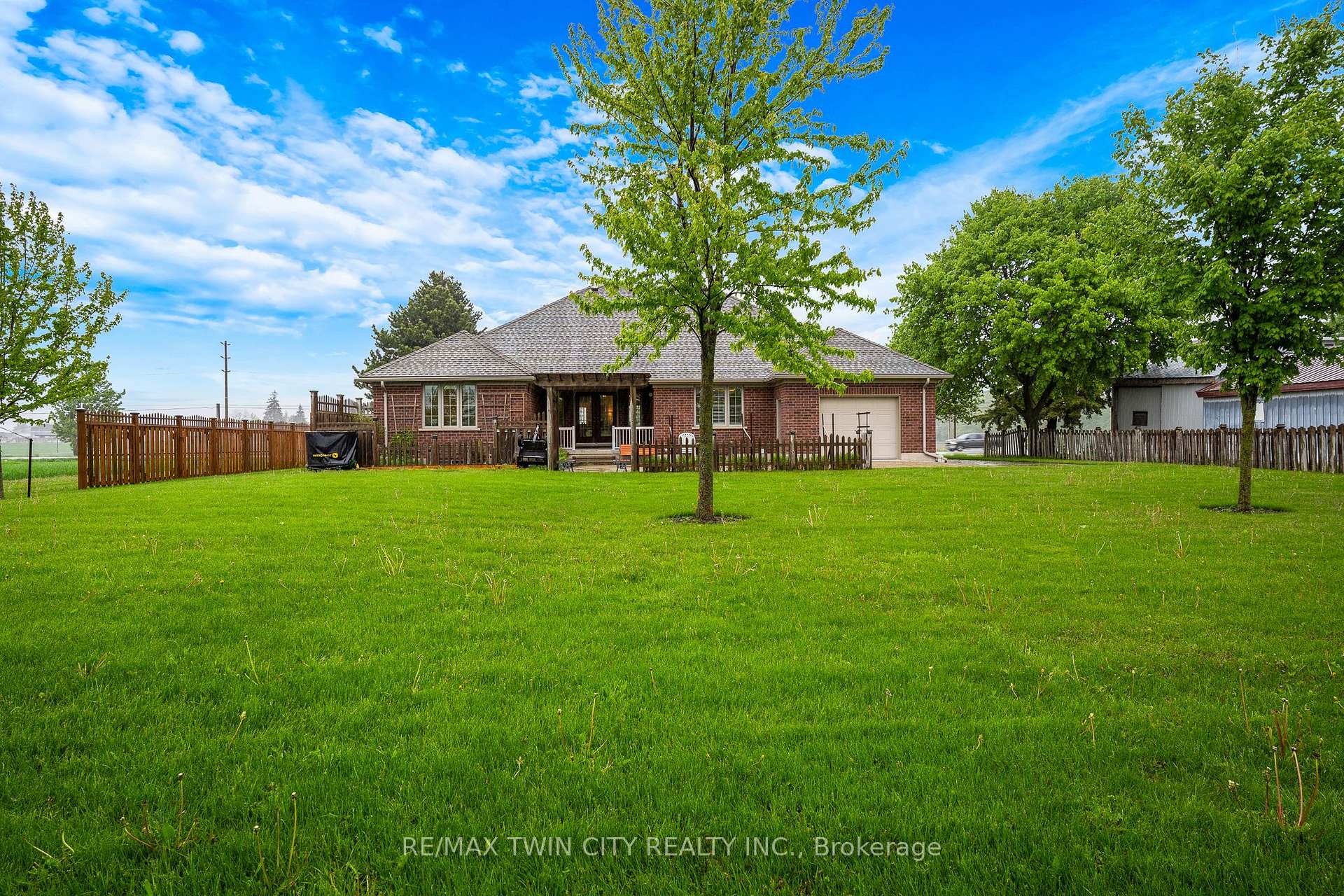 Photo 45 of 1788 Lobsinger Line, Woolwich — HOMEH