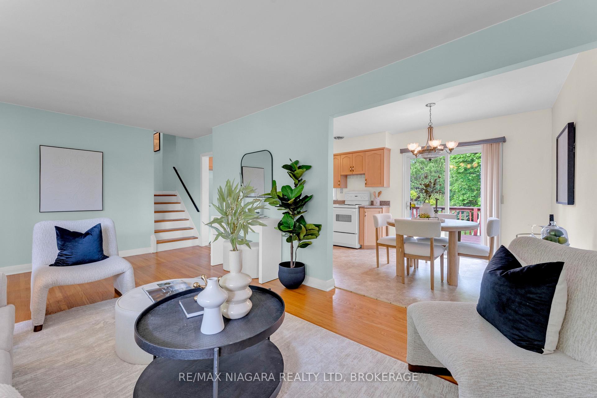 Photo 29 of 1017 Brucedale Avenue E, Hamilton, Sherwood — HOMEH
