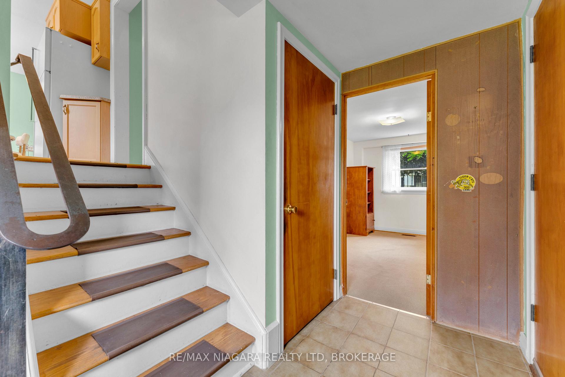Photo 39 of 1017 Brucedale Avenue E, Hamilton, Sherwood — HOMEH