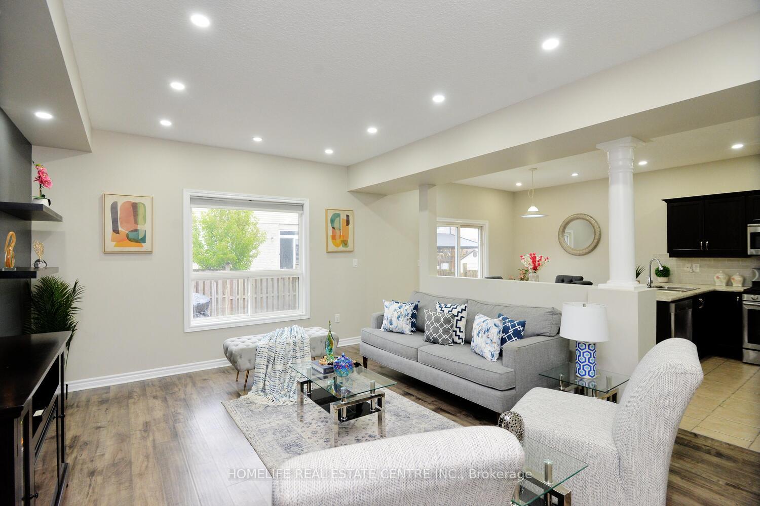 Photo 8 of 12 Malwood Court, Hamilton, Mount Hope — HOMEH