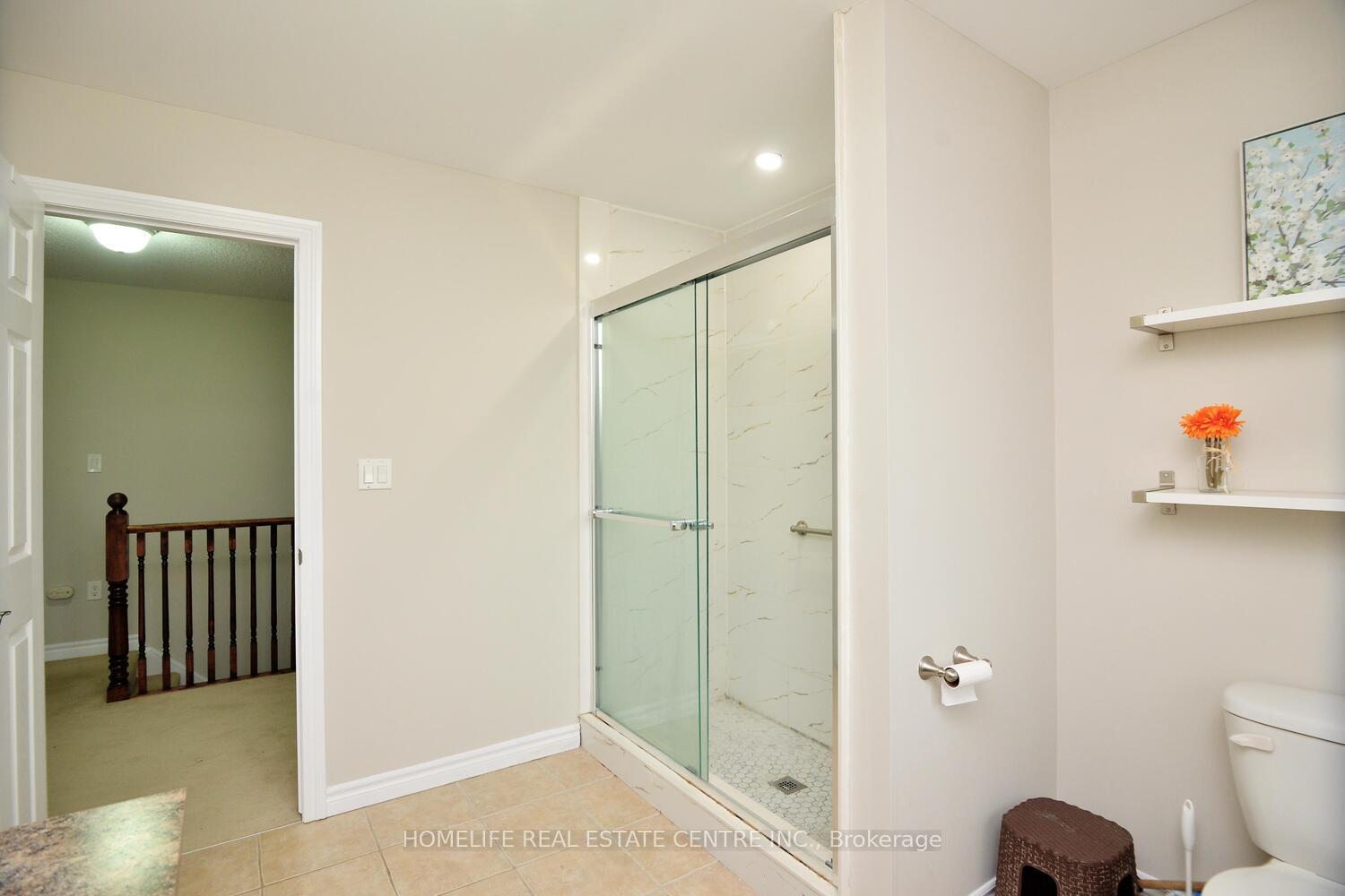 Photo 28 of 12 Malwood Court, Hamilton, Mount Hope — HOMEH