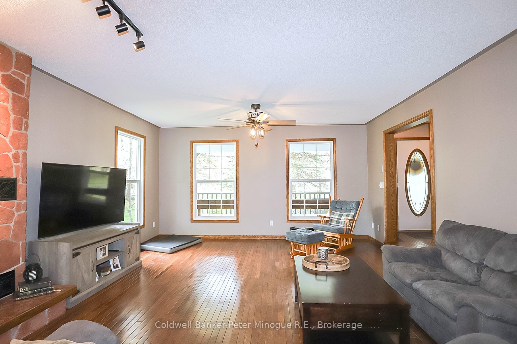 Photo 7 of 29 Ironside Drive, Sault Ste Marie — HOMEH