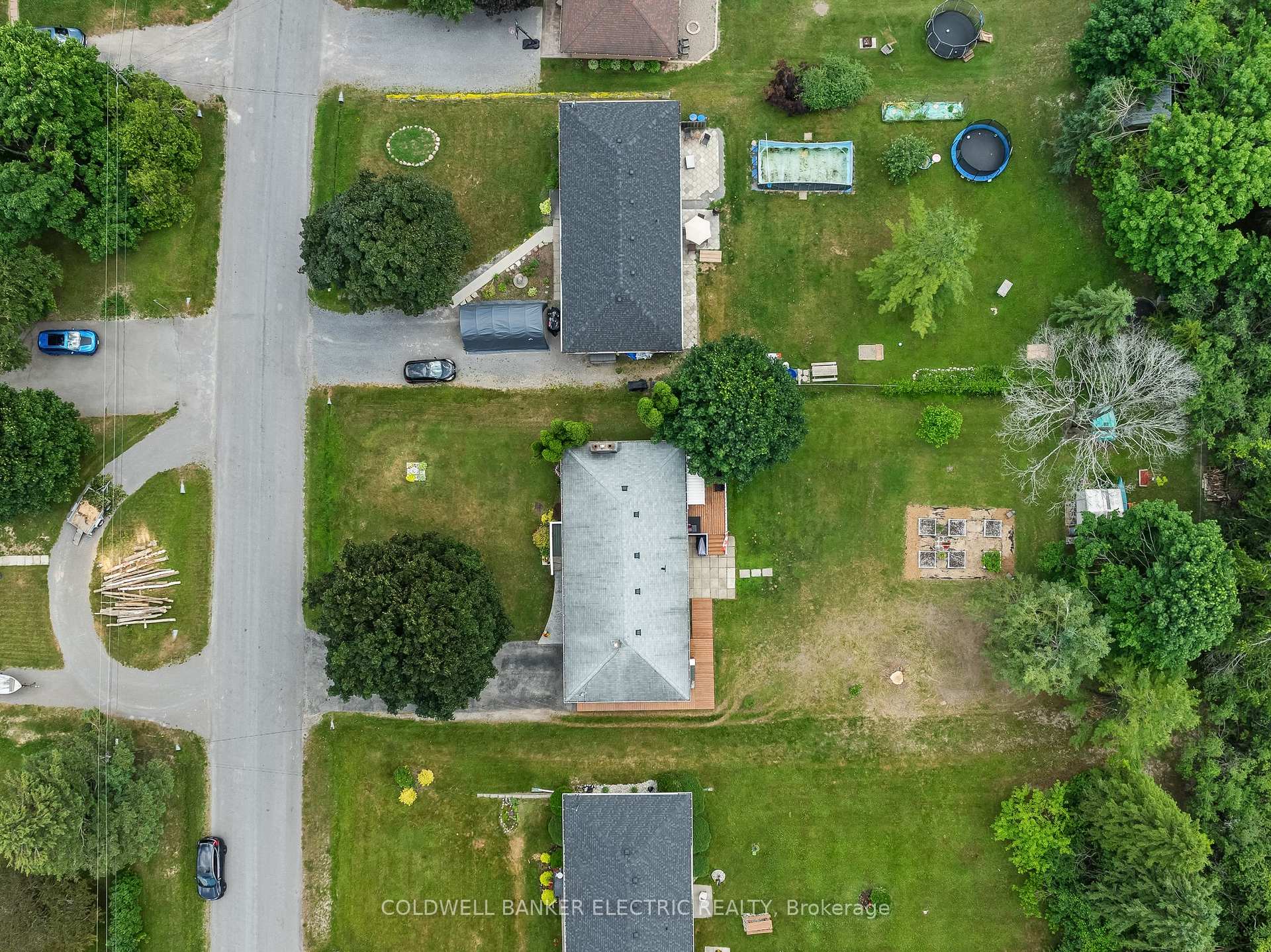 Photo 13 of 837 Kingsdale Drive, Douro-Dummer — HOMEH