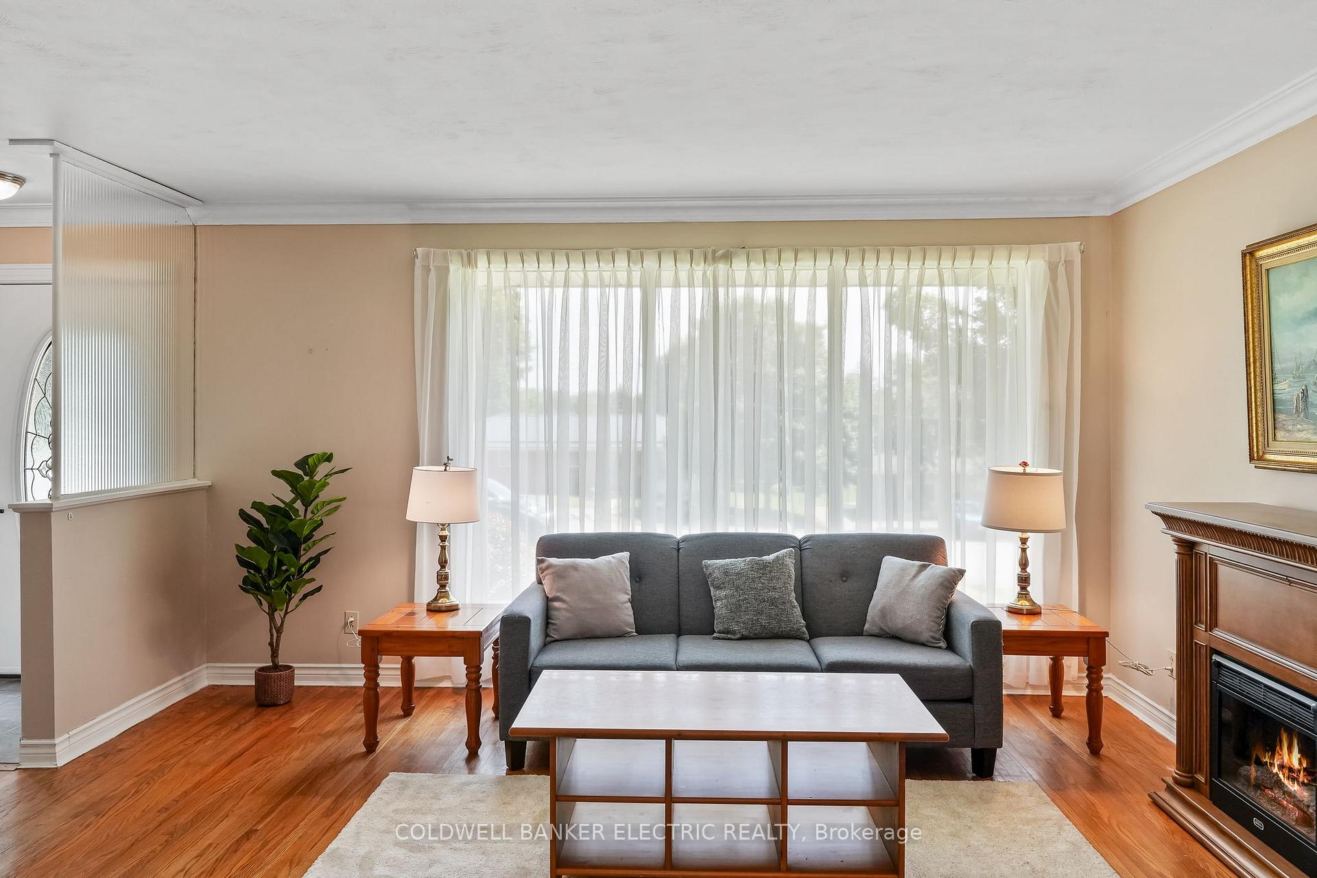 Photo 8 of 837 Kingsdale Drive, Douro-Dummer — HOMEH
