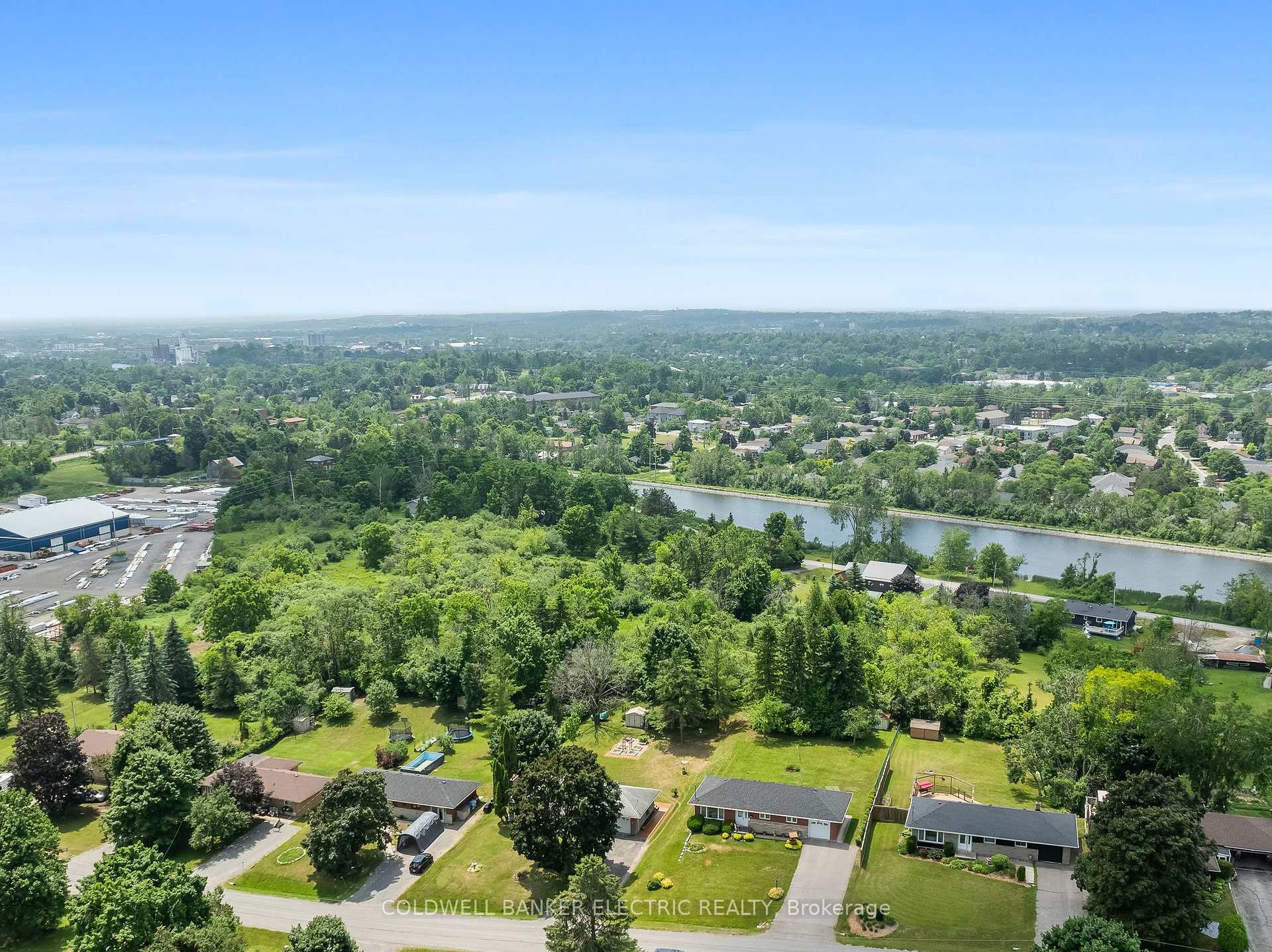 Photo 21 of 837 Kingsdale Drive, Douro-Dummer — HOMEH