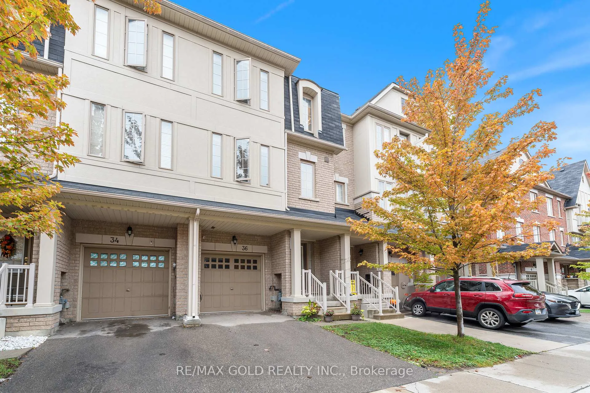 Photo 2 of 36 Kayak Heights, Brampton, Heart Lake East — HOMEH