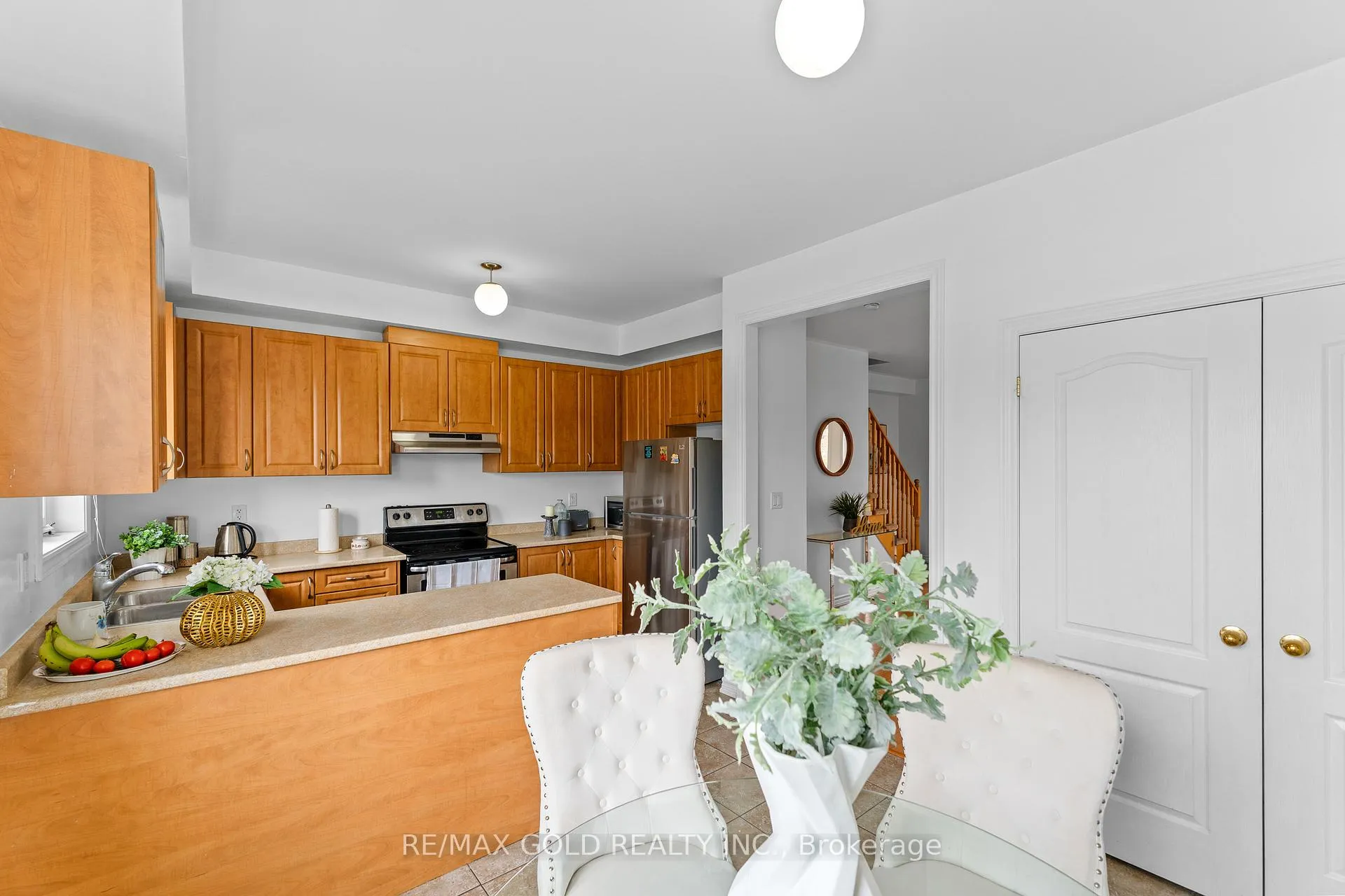Photo 20 of 36 Kayak Heights, Brampton, Heart Lake East — HOMEH