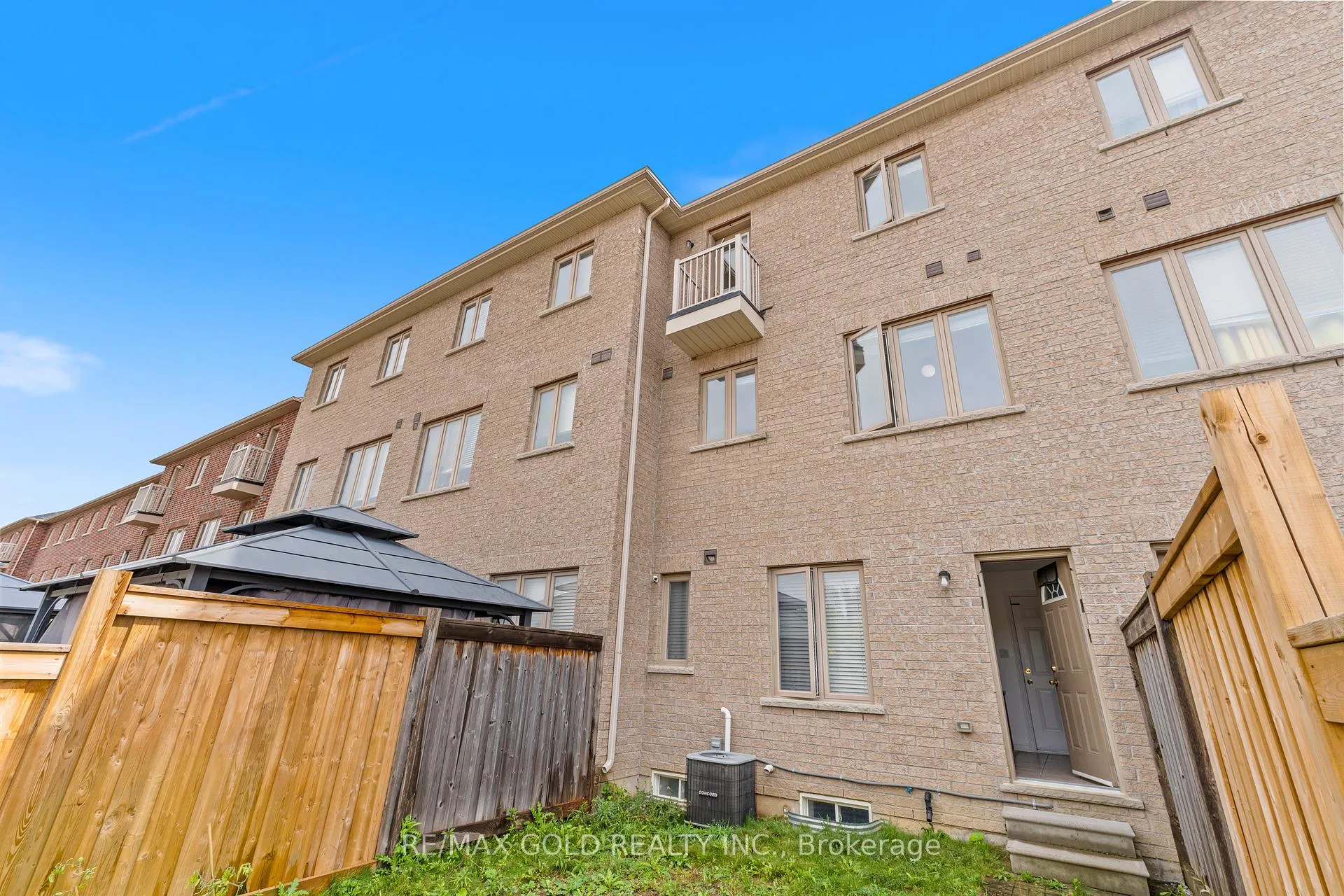 Photo 42 of 36 Kayak Heights, Brampton, Heart Lake East — HOMEH