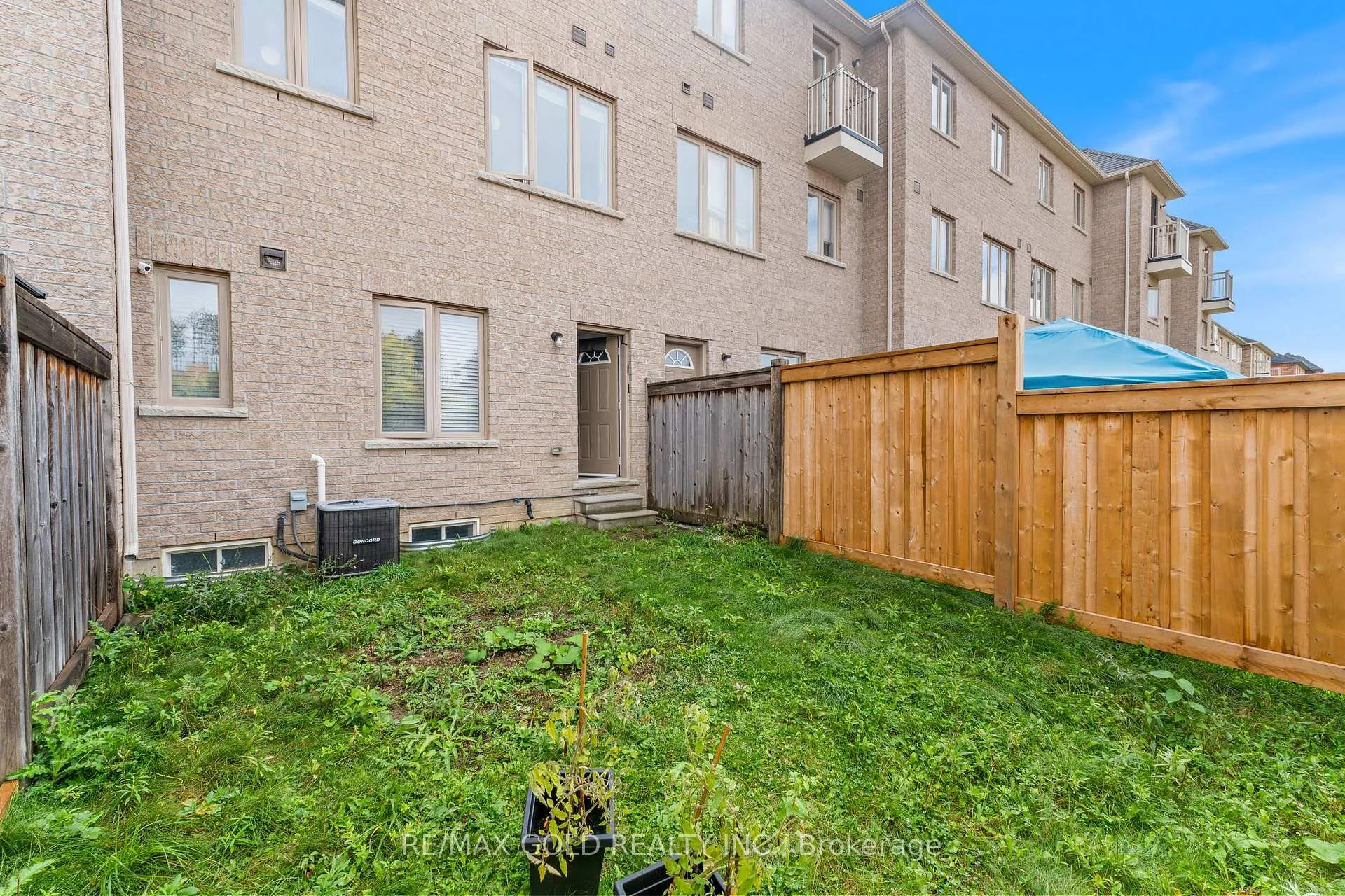 Photo 43 of 36 Kayak Heights, Brampton, Heart Lake East — HOMEH