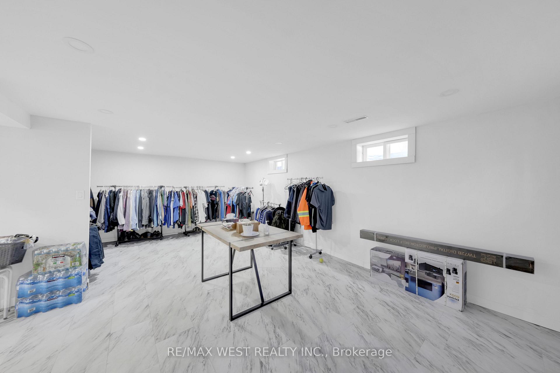 Photo 2 of Unit Lower A, 759 Essa Road, Barrie, Holly — HOMEH