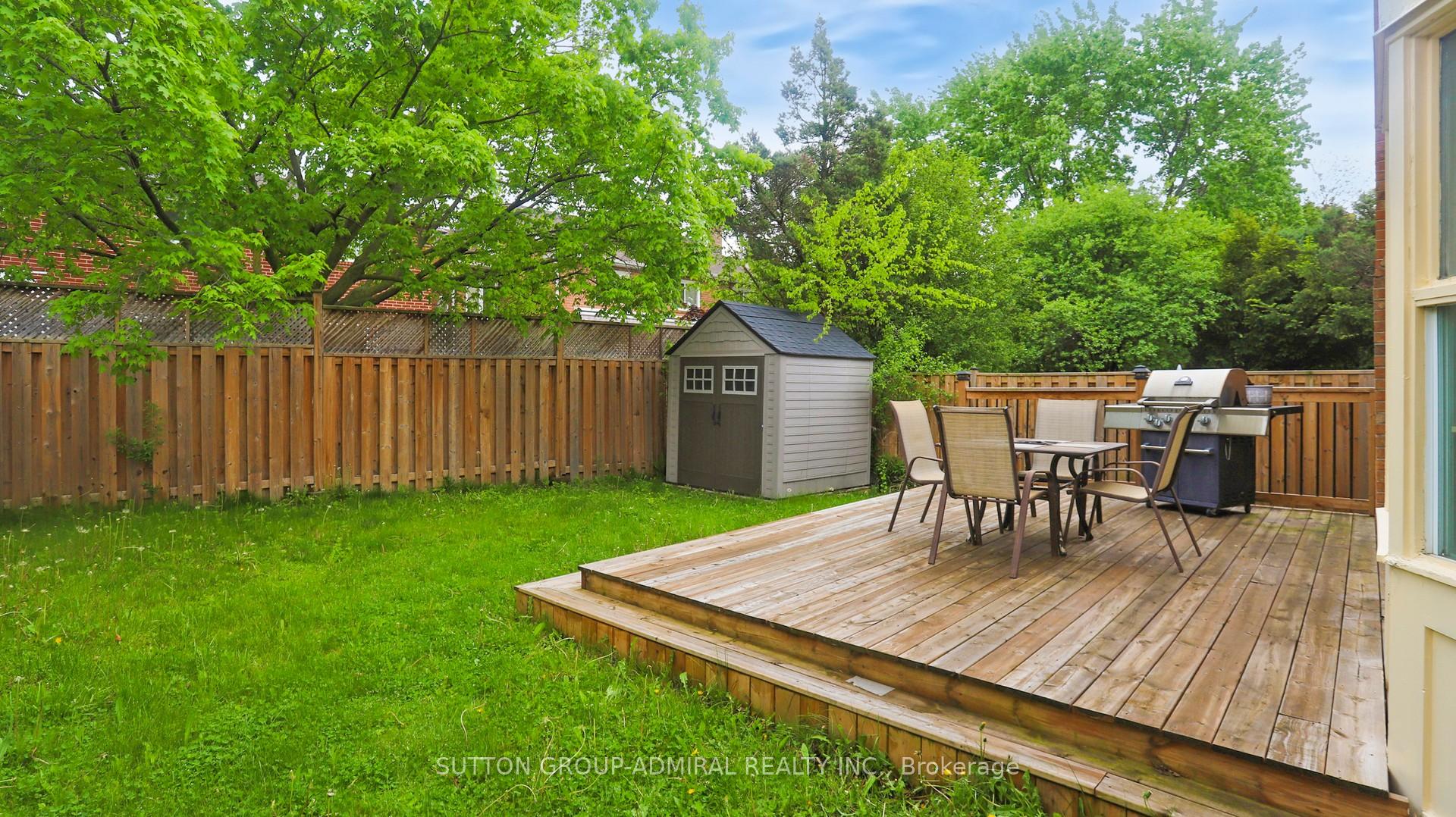 Photo 23 of 27 Thornbury Circle, Vaughan, Crestwood-Springfarm-Yorkhill — HOMEH