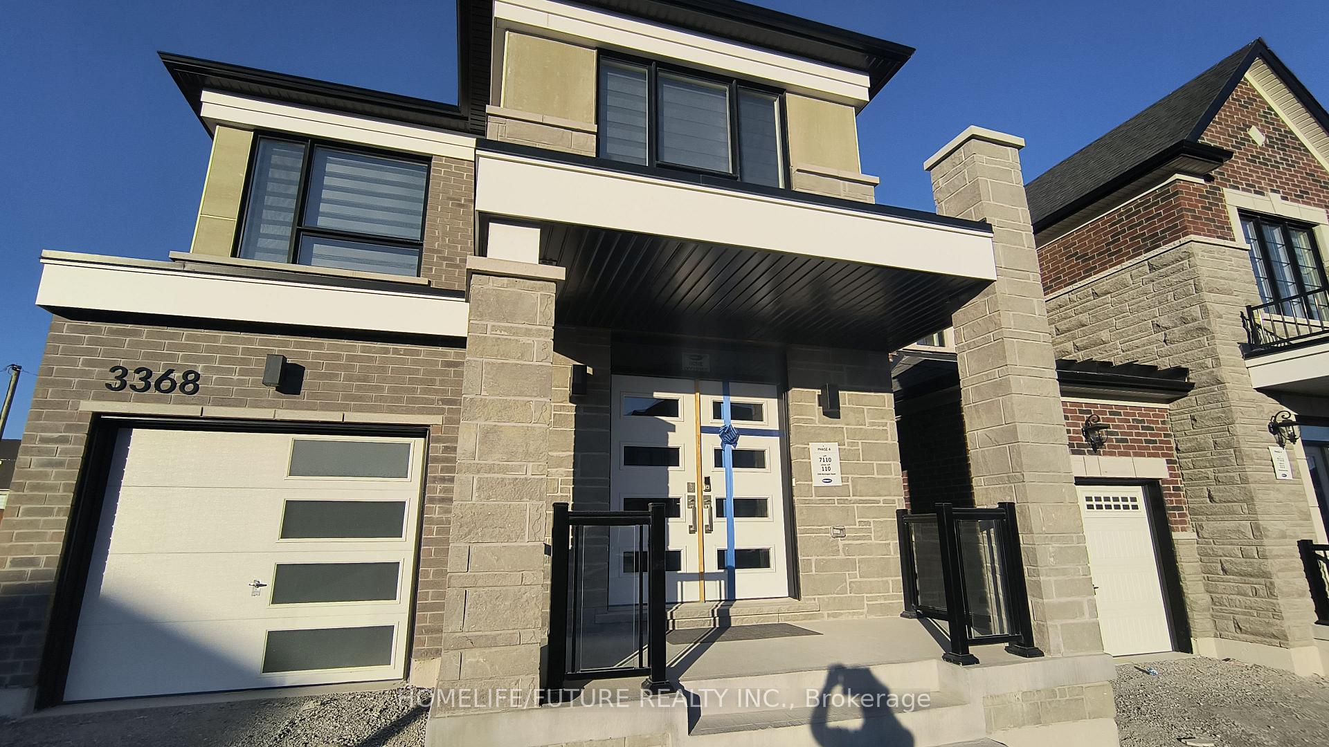 Front of 3368 Marchington Square