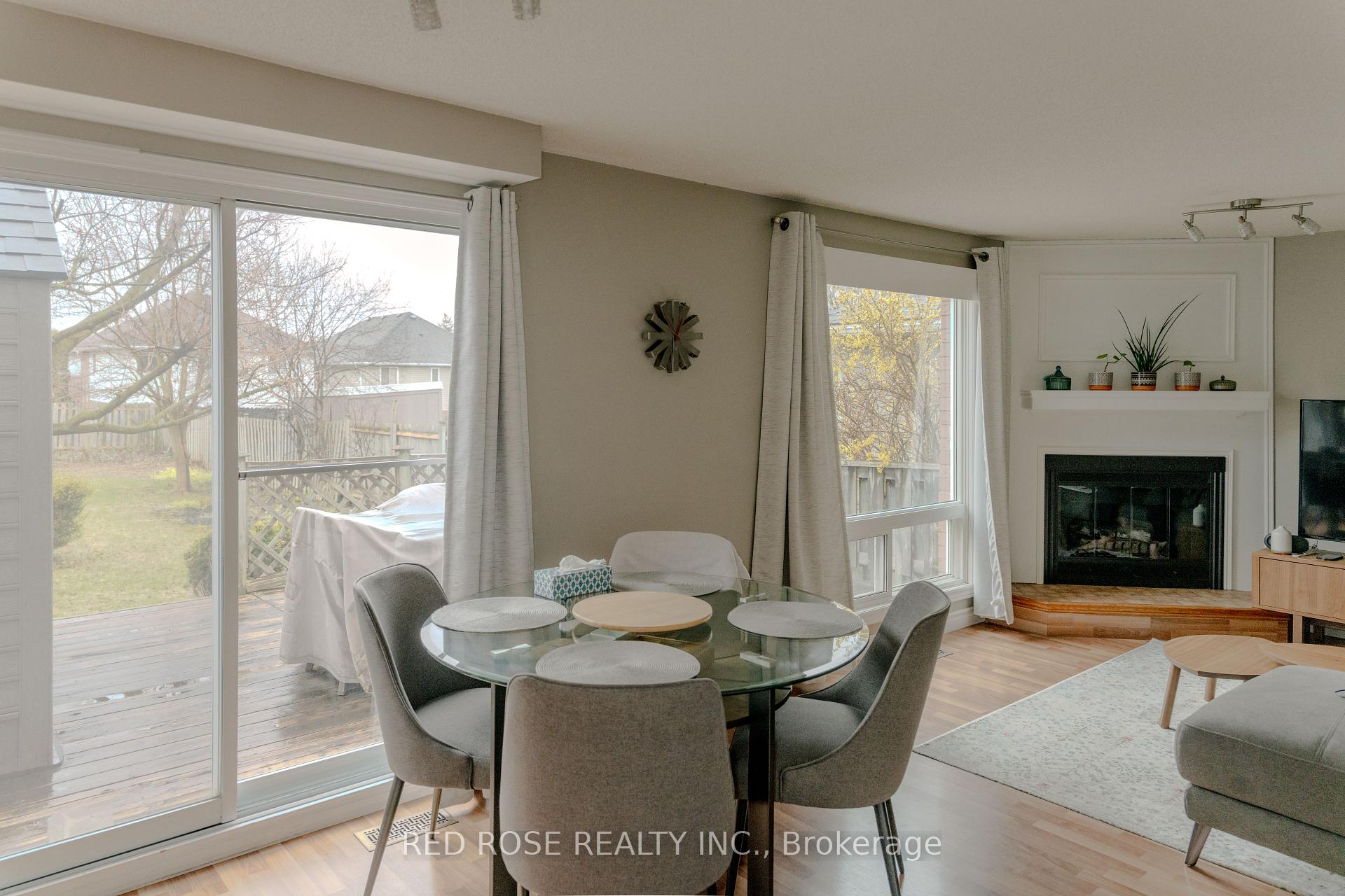 Photo 13 of 150 Sunrise Place, Kitchener, Grand River North — HOMEH