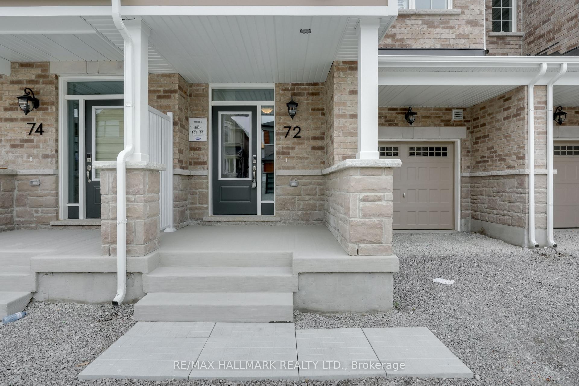 Photo 2 of 72 Ennerdale Street, Barrie, Rural Barrie Southwest — HOMEH