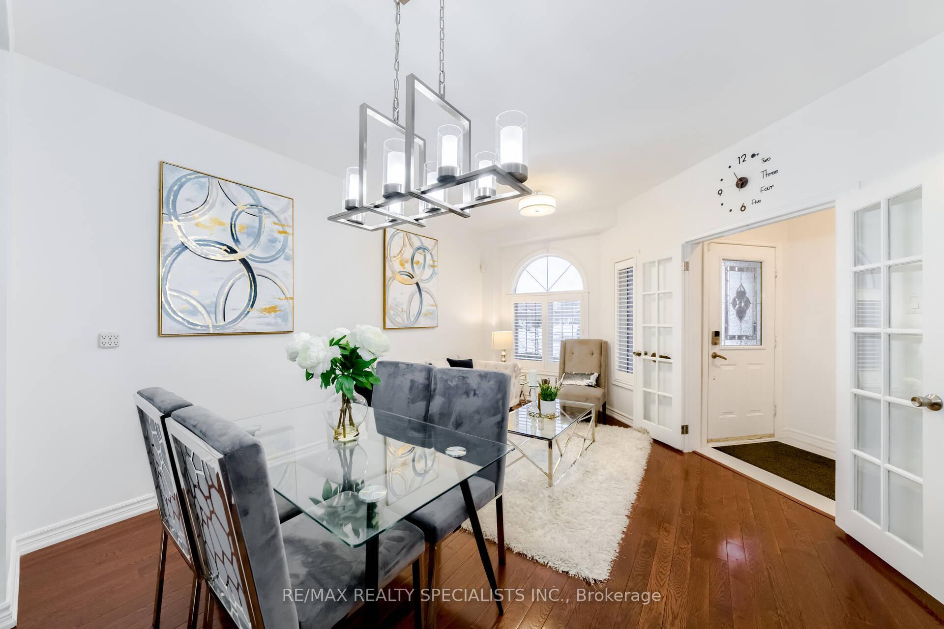 Photo 7 of 24 Arthurs Crescent, Brampton, Fletcher's West — HOMEH