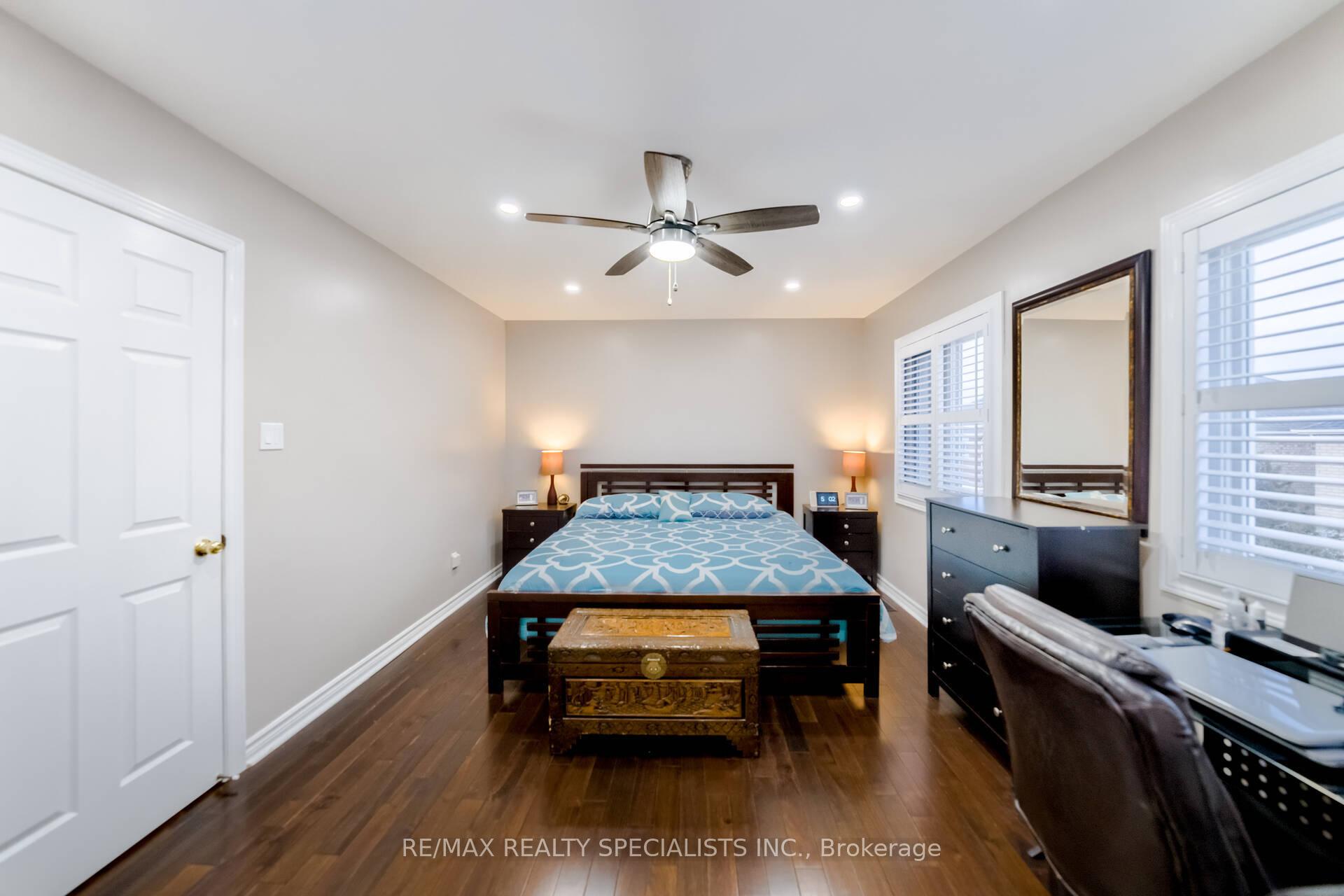 Photo 36 of 24 Arthurs Crescent, Brampton, Fletcher's West — HOMEH