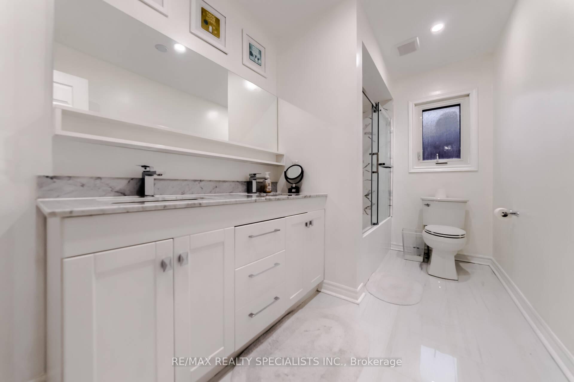 Photo 17 of 24 Arthurs Crescent, Brampton, Fletcher's West — HOMEH
