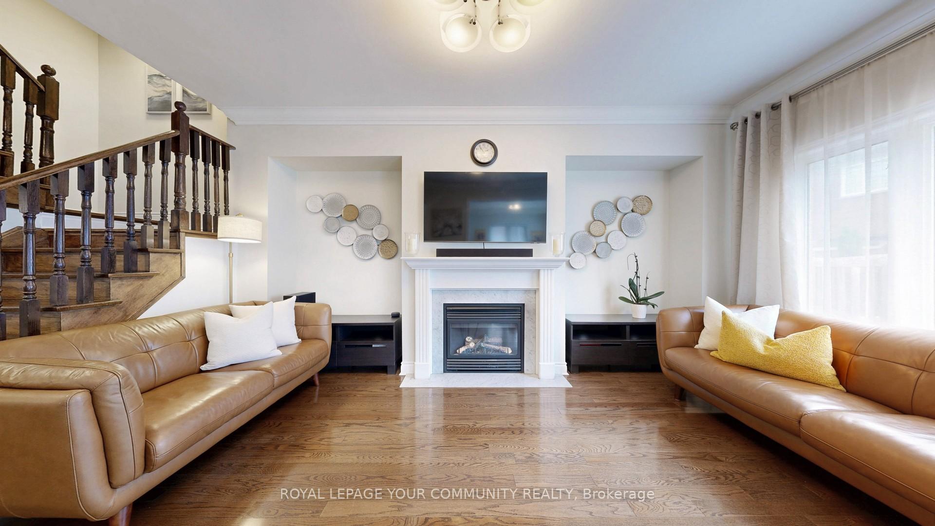Photo 4 of 47 Mintwood Road, Vaughan, Patterson — HOMEH
