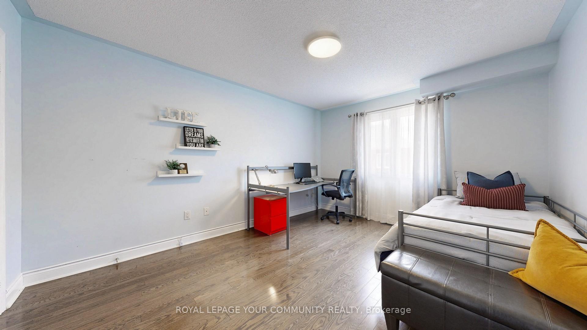 Photo 18 of 47 Mintwood Road, Vaughan, Patterson — HOMEH