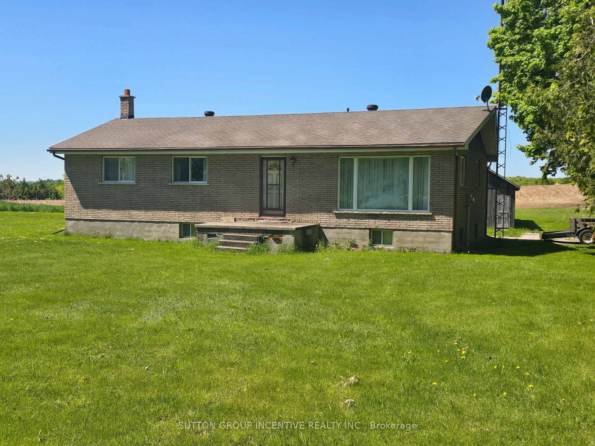Photo 23 of 2202 Newton Street, Tay, Victoria Harbour — HOMEH