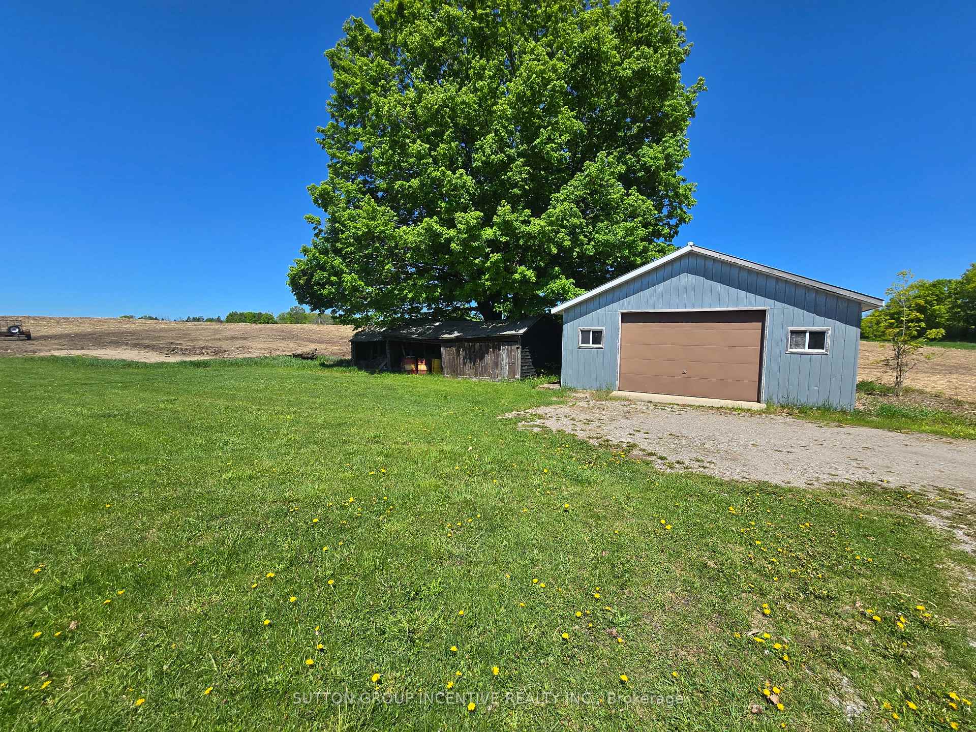 Photo 21 of 2202 Newton Street, Tay, Victoria Harbour — HOMEH