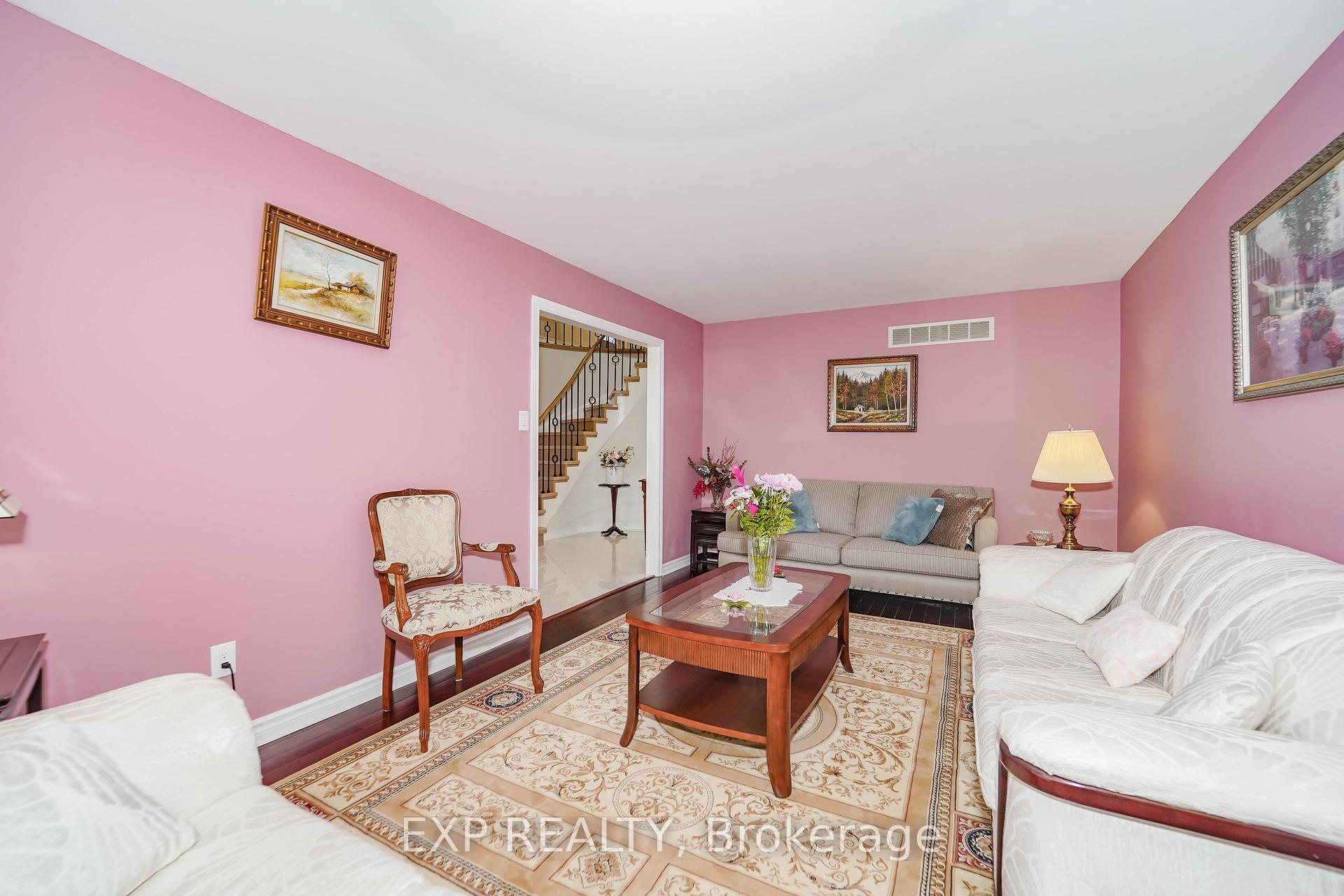 Photo 17 of 173 Highglen Avenue, Markham, Milliken Mills East — HOMEH