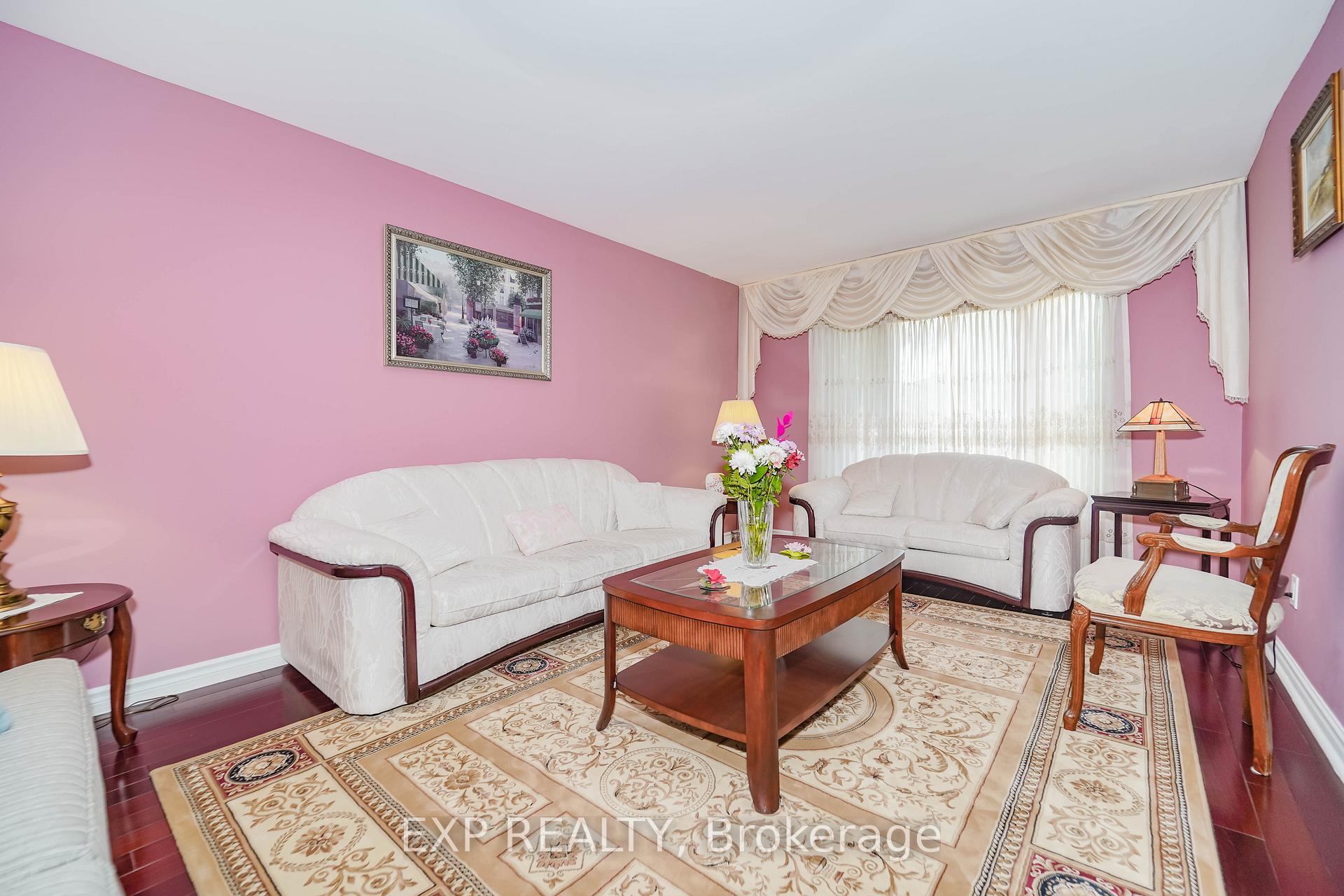 Photo 21 of 173 Highglen Avenue, Markham, Milliken Mills East — HOMEH