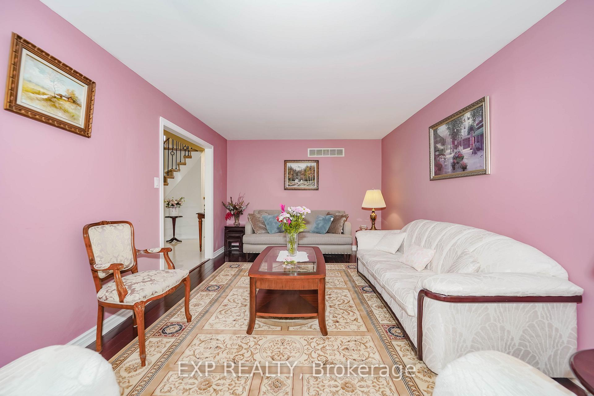 Photo 6 of 173 Highglen Avenue, Markham, Milliken Mills East — HOMEH