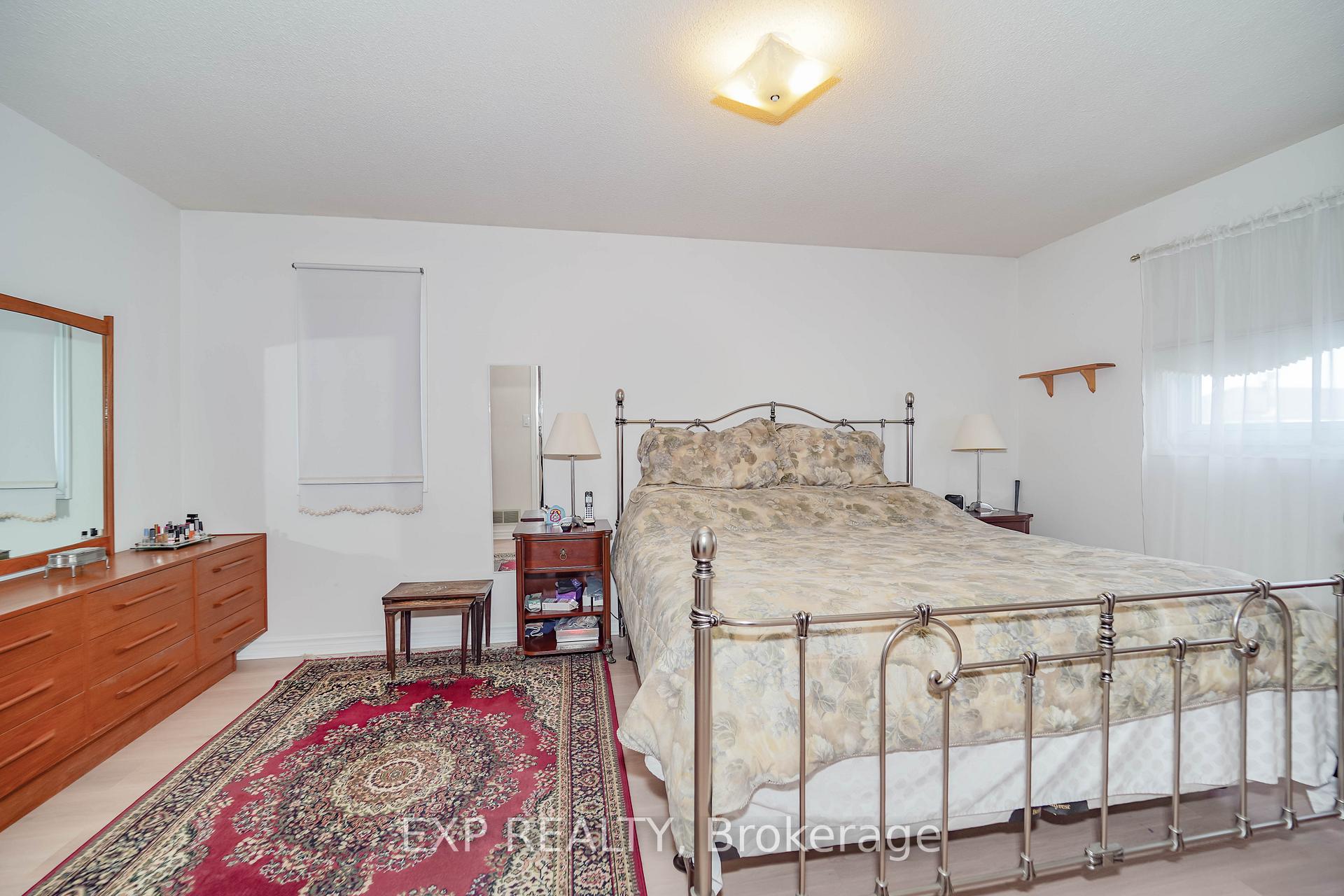 Photo 19 of 173 Highglen Avenue, Markham, Milliken Mills East — HOMEH