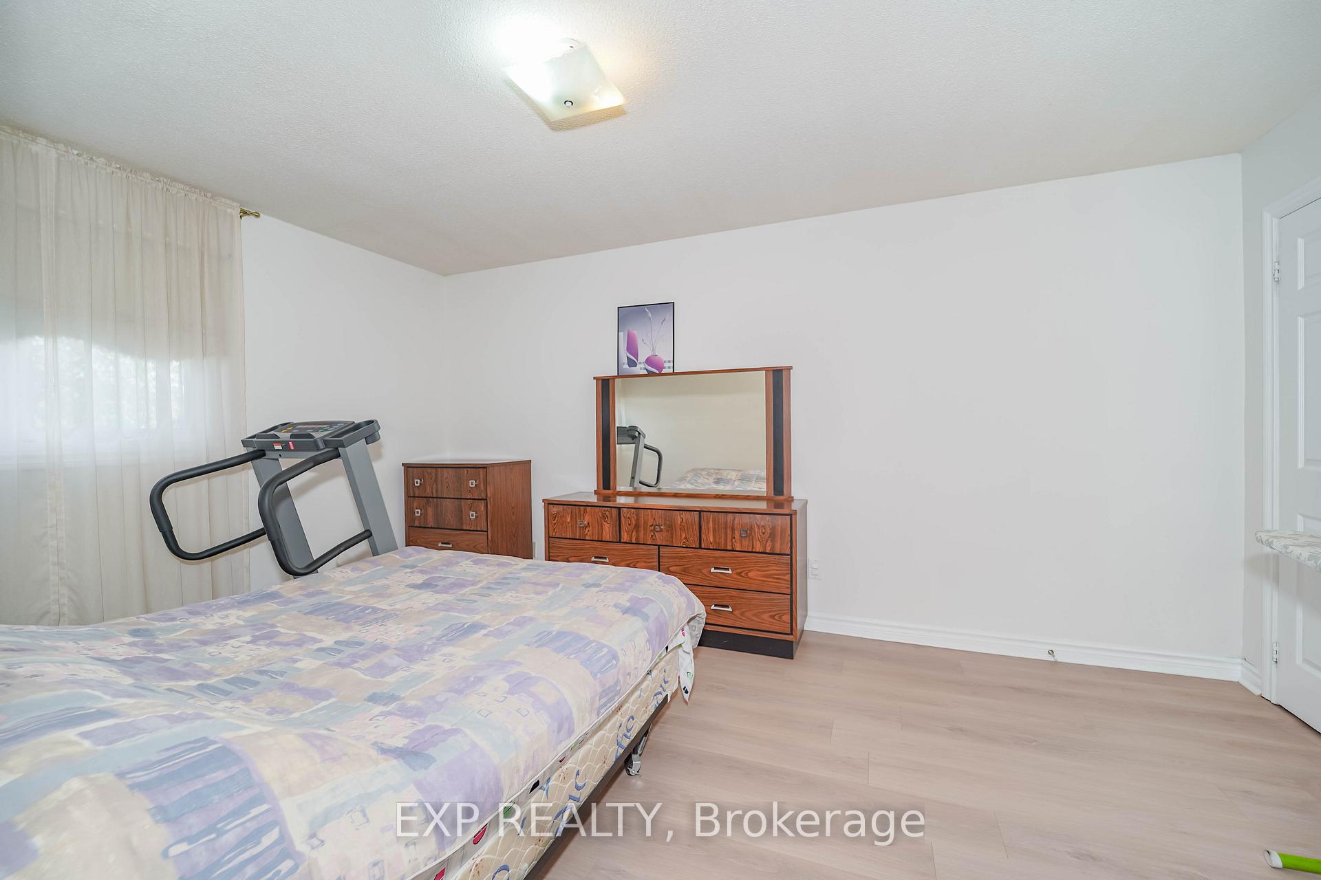 Photo 25 of 173 Highglen Avenue, Markham, Milliken Mills East — HOMEH