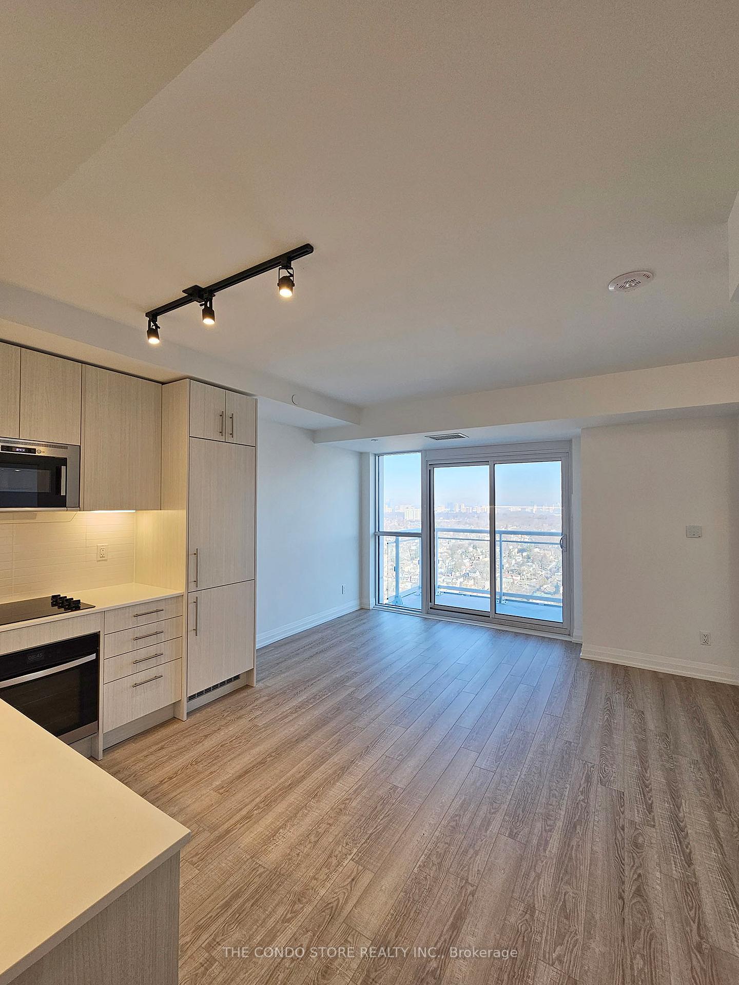 Photo 8 of Unit 2302, 286 Main Street, Toronto, East End-Danforth — HOMEH