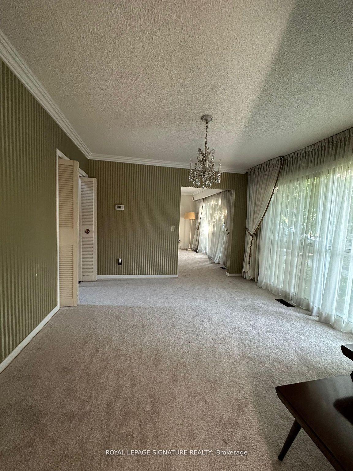 Photo 21 of 13 Burrells Road, Ajax, South East — HOMEH