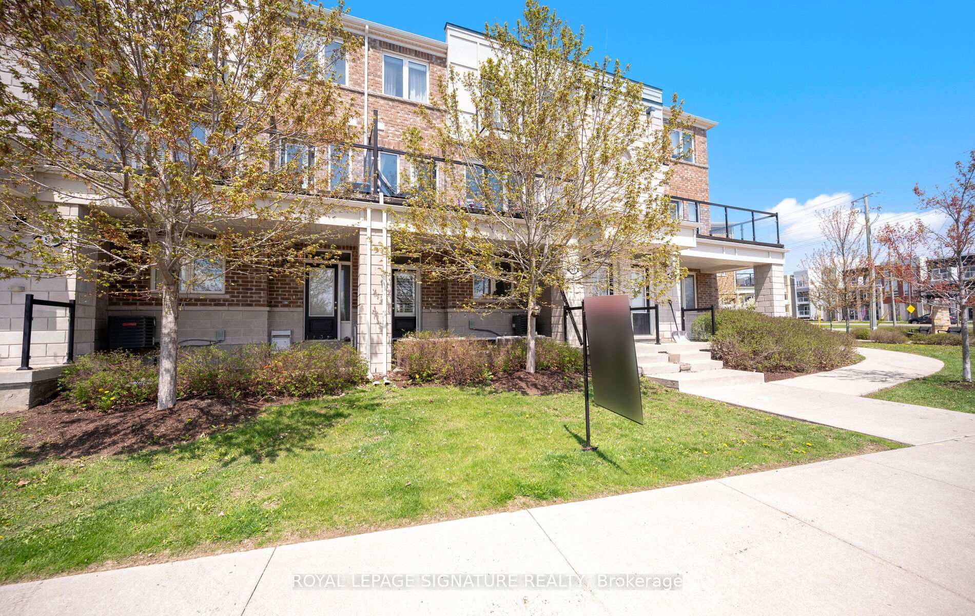 Photo 1 of 82 Daylily Lane, Kitchener, Rosenburg — HOMEH