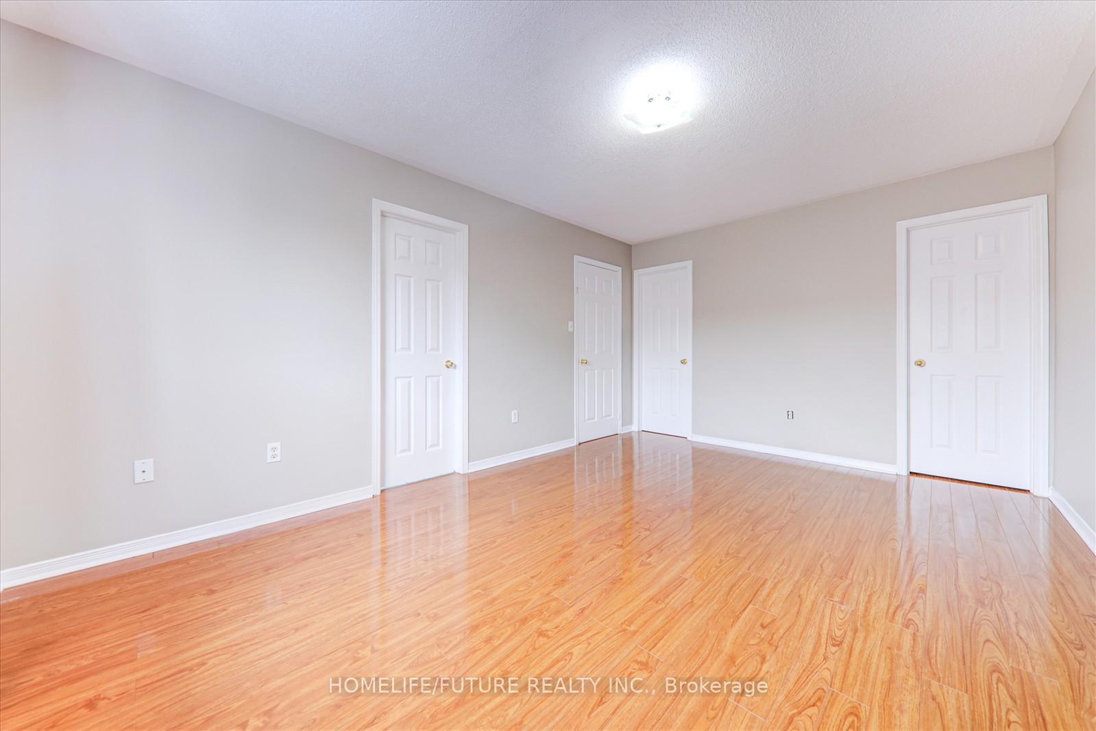 Photo 18 of 23 Starhill Crescent, Brampton, Sandringham-Wellington — HOMEH