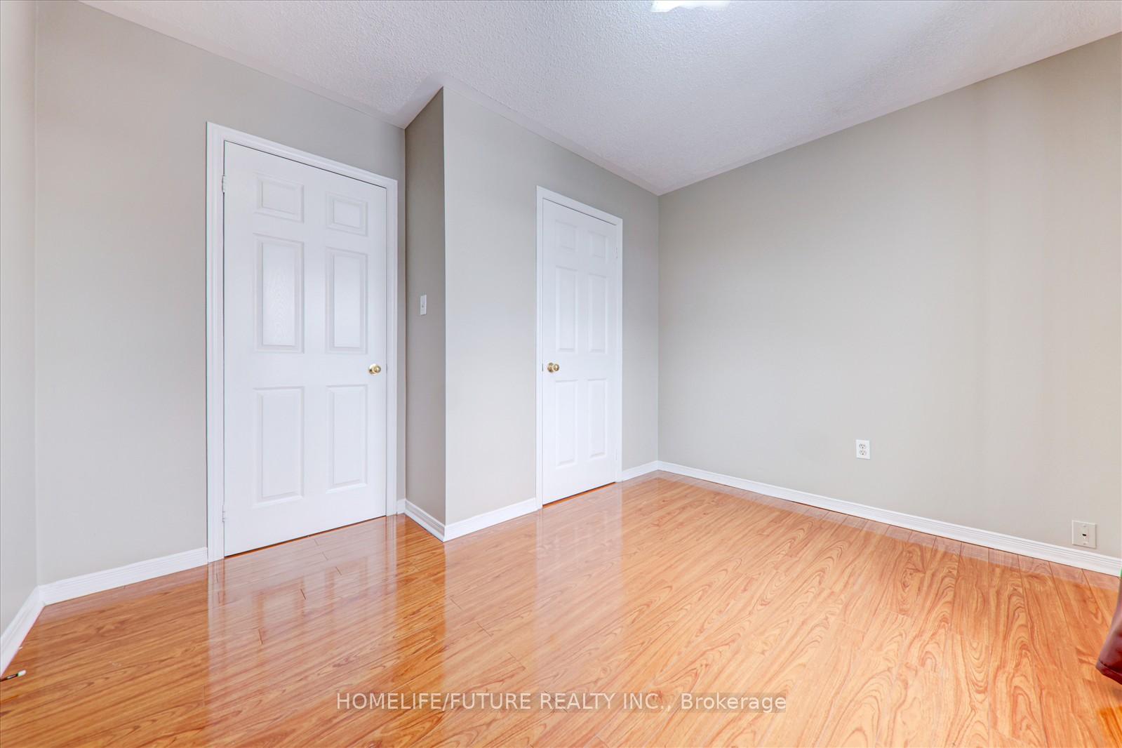 Photo 21 of 23 Starhill Crescent, Brampton, Sandringham-Wellington — HOMEH
