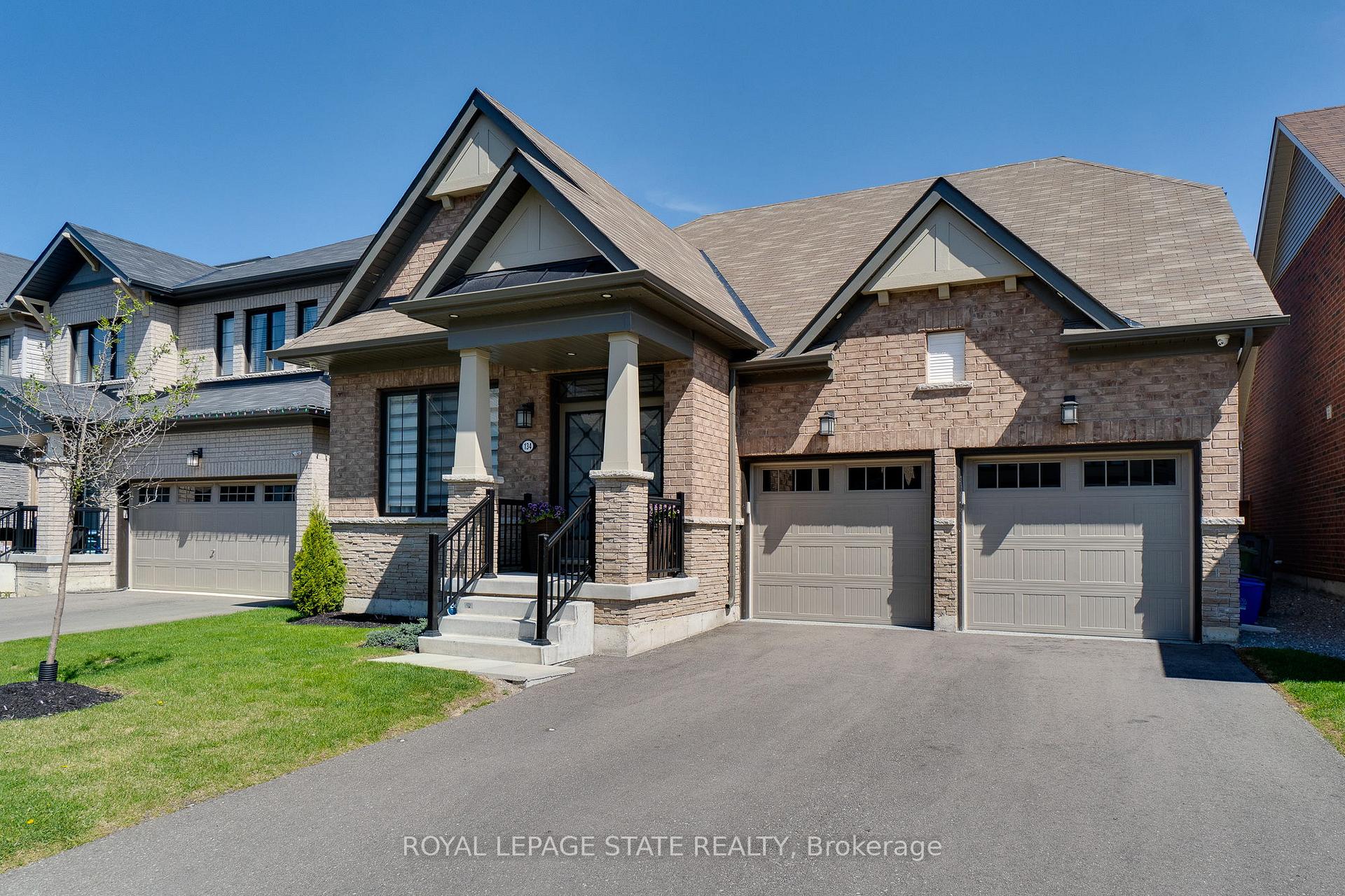 Photo 1 of 134 Cactus Crescent, Hamilton, Stoney Creek Mountain — HOMEH